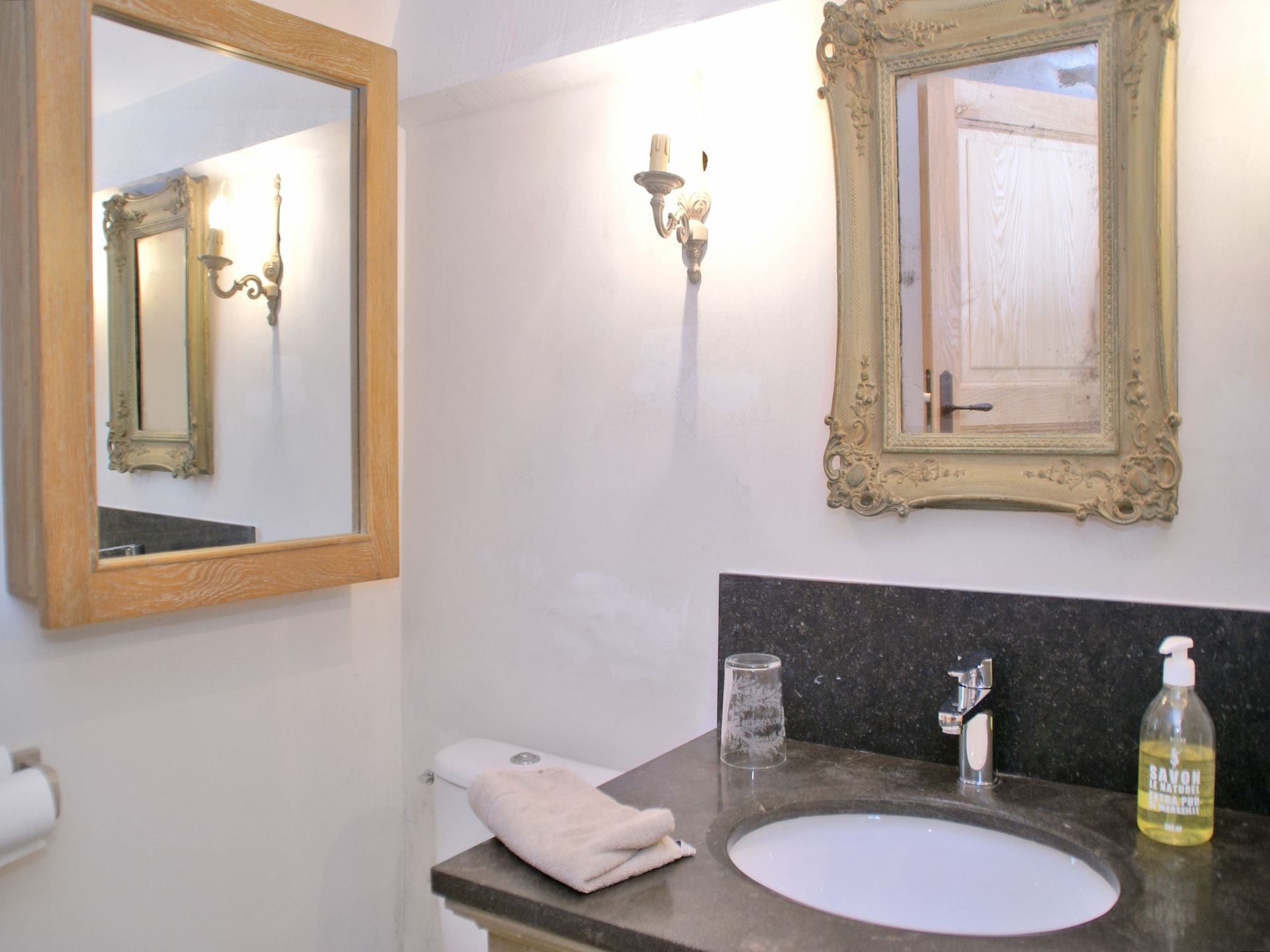 Villa Repos in Viens: Ruimte, privézwembad en authentiek Provençaals leven - foto 19