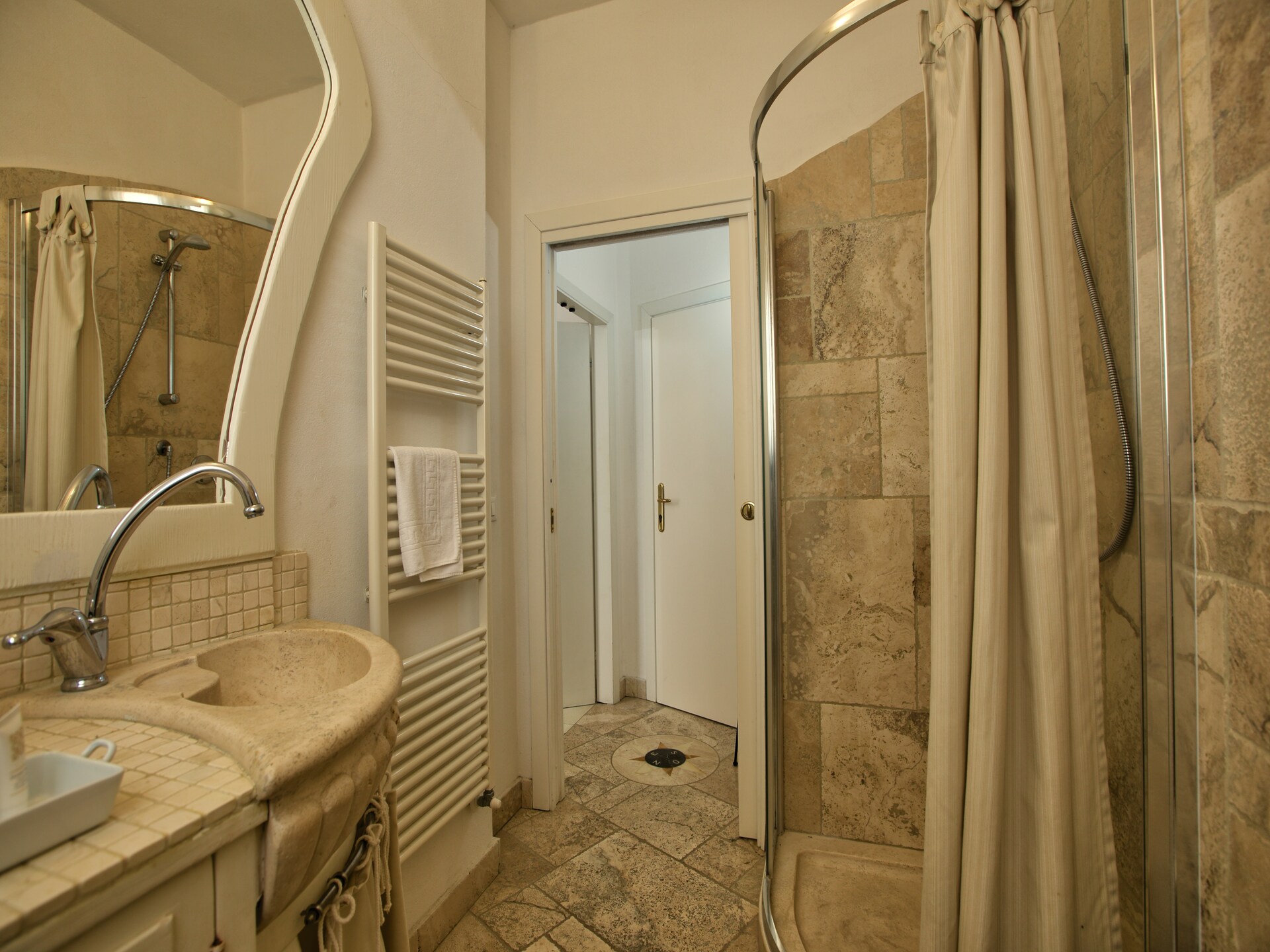 Knus studio-appartement op 200m van zee in Castagneto Carducci - foto 25