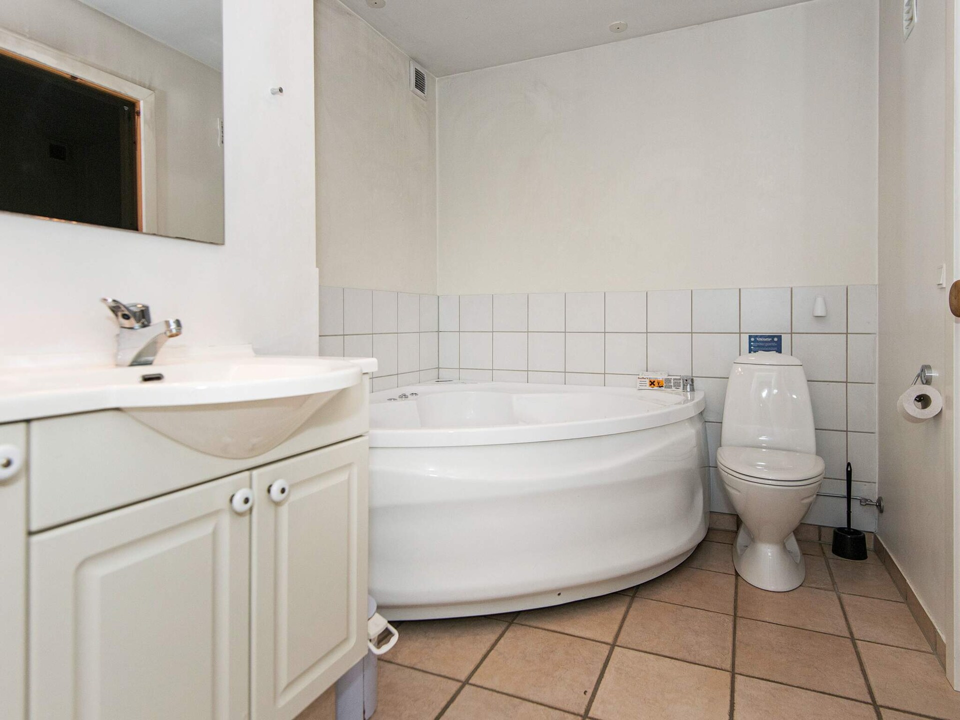 Licht vakantiehuis met panoramisch uitzicht en whirlpool bij Aabenraa - foto 36