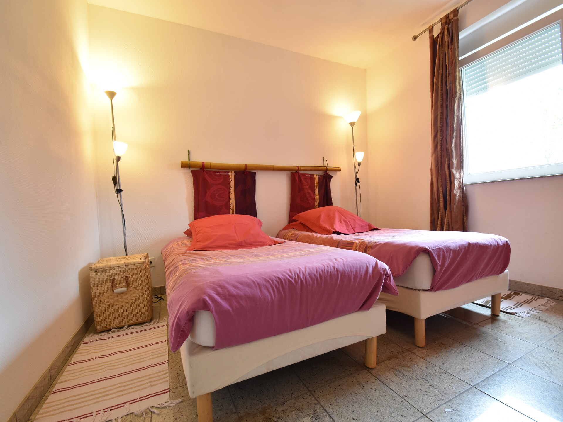 Rolstoelvriendelijk vakantiehuis met privétuin en boszicht in Varsberg - foto 9