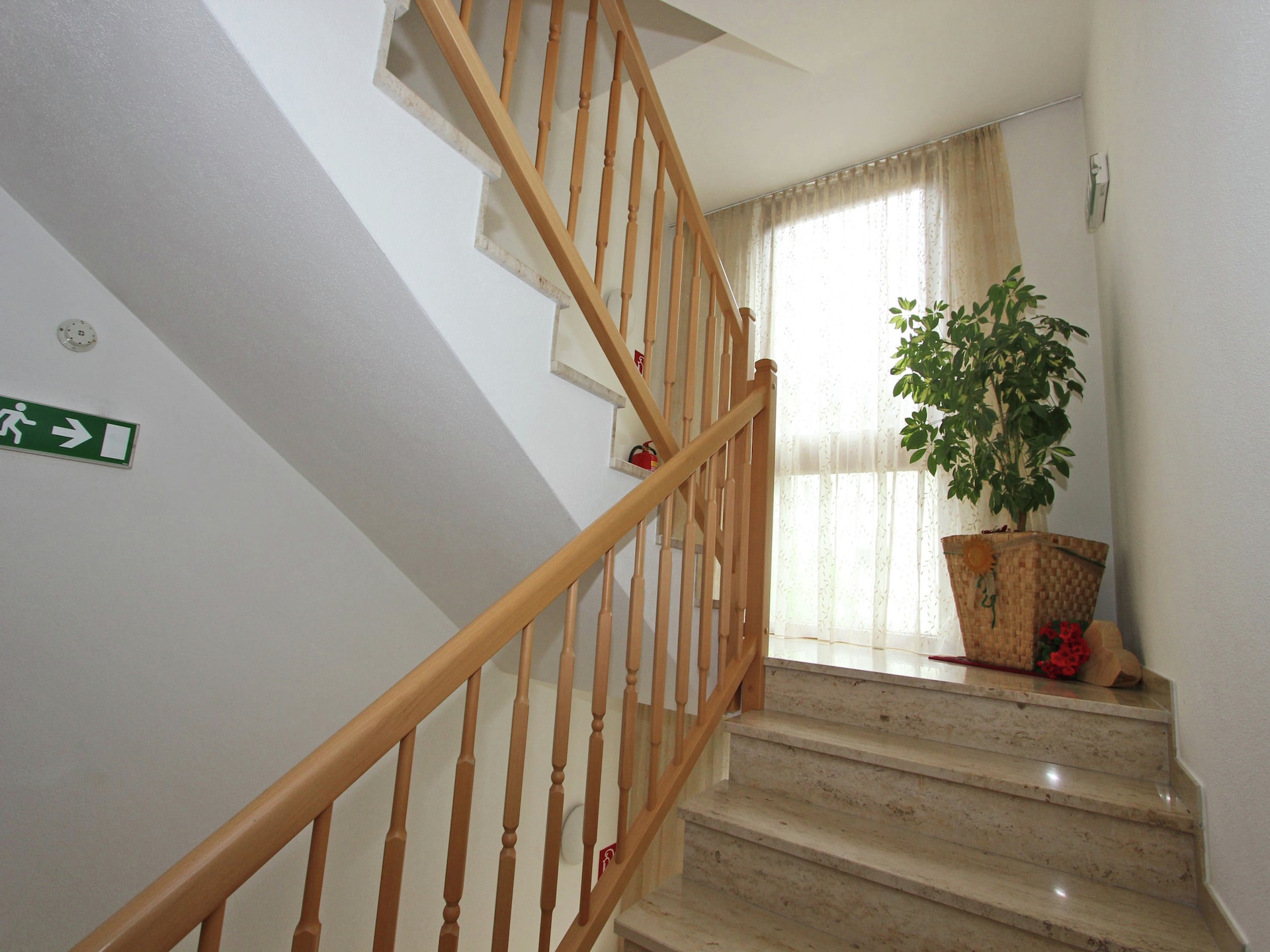 Op 1,0 km van de piste: ruim appartement in centrum van Stumm - foto 14