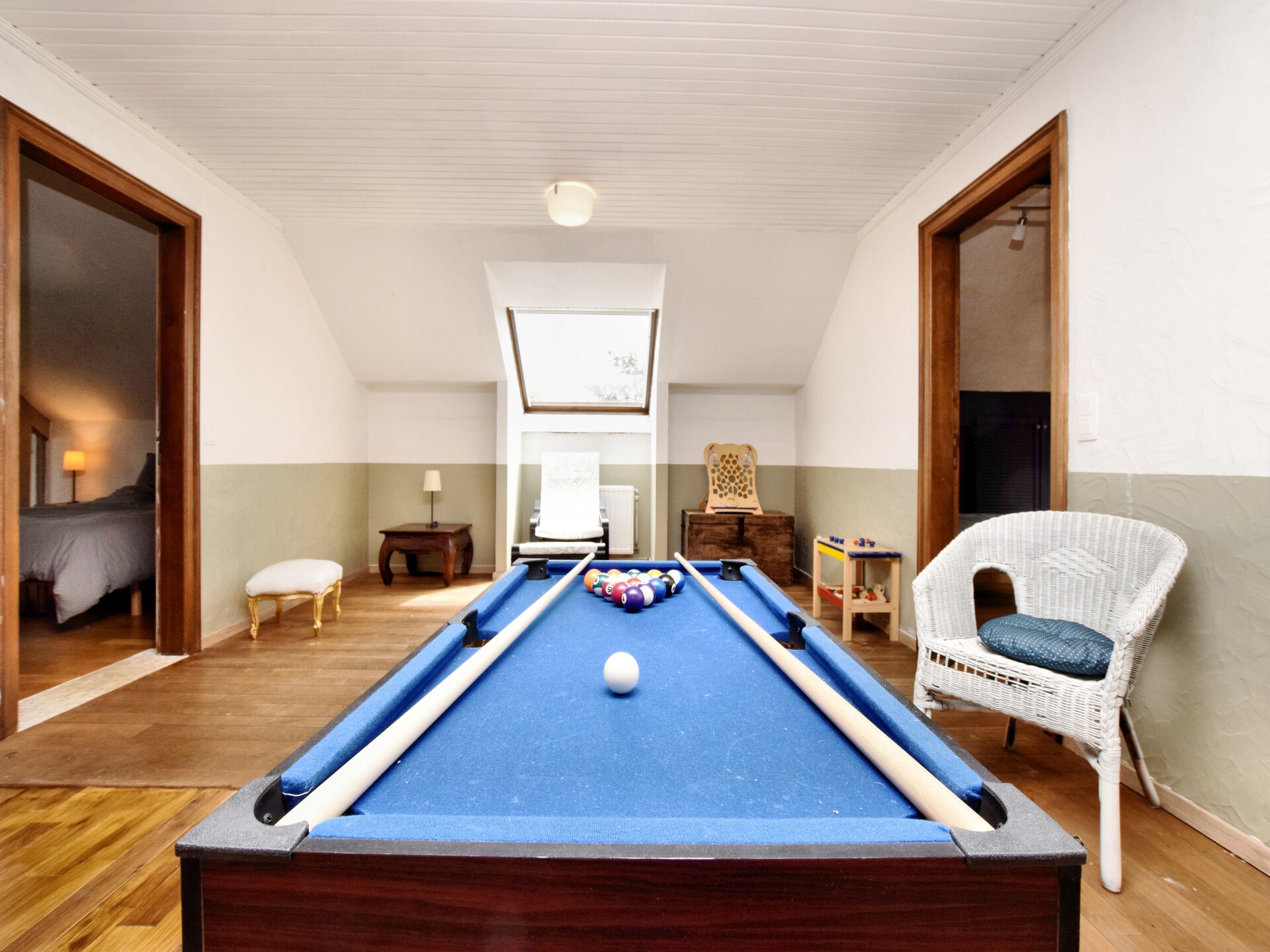 8-persoons vakantiehuis met privézwembad in Virton - foto 6