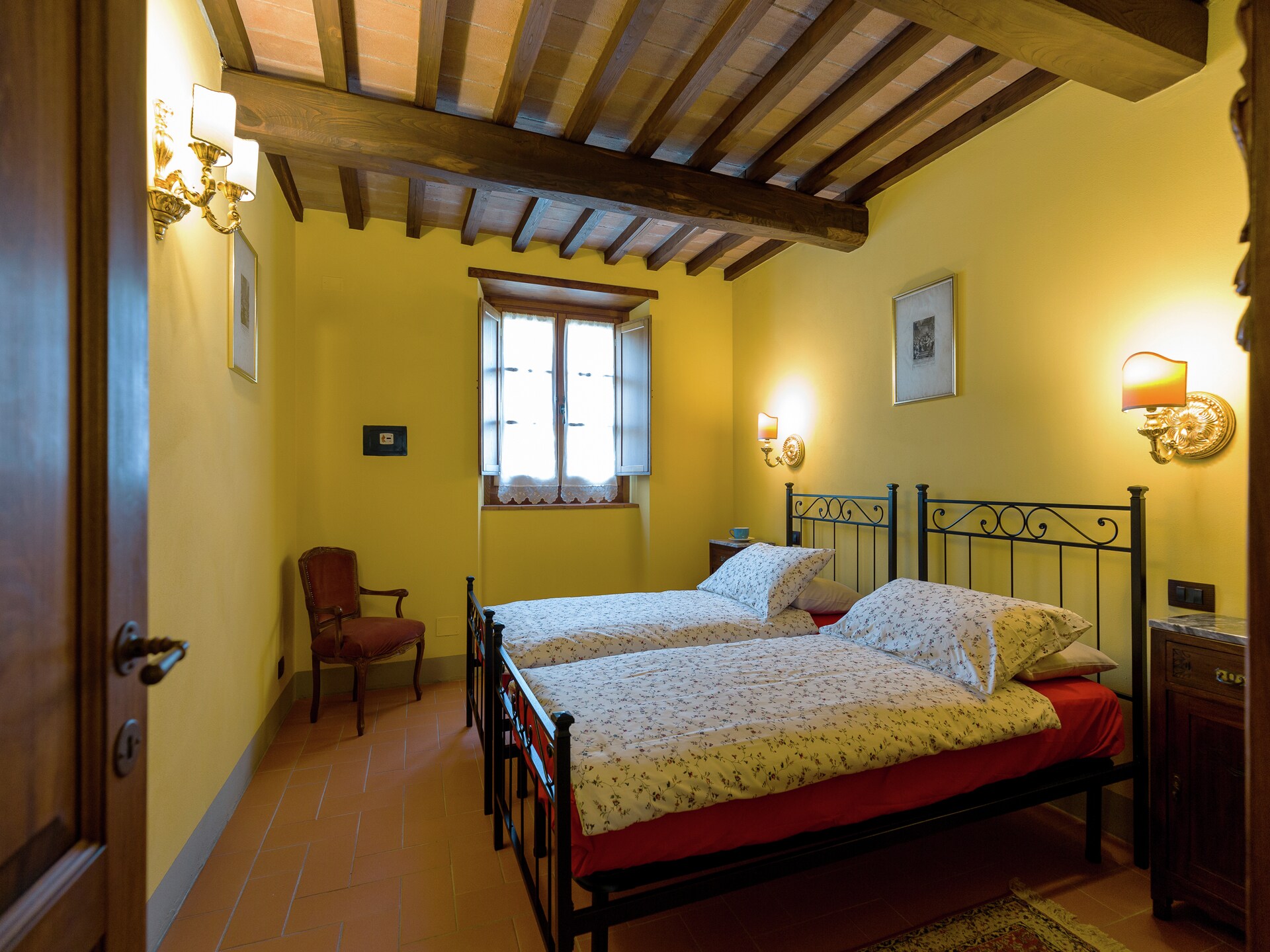 San Martino Ulivi: Ruime villa met privézwembad en panoramisch uitzicht bij Cortona - foto 14