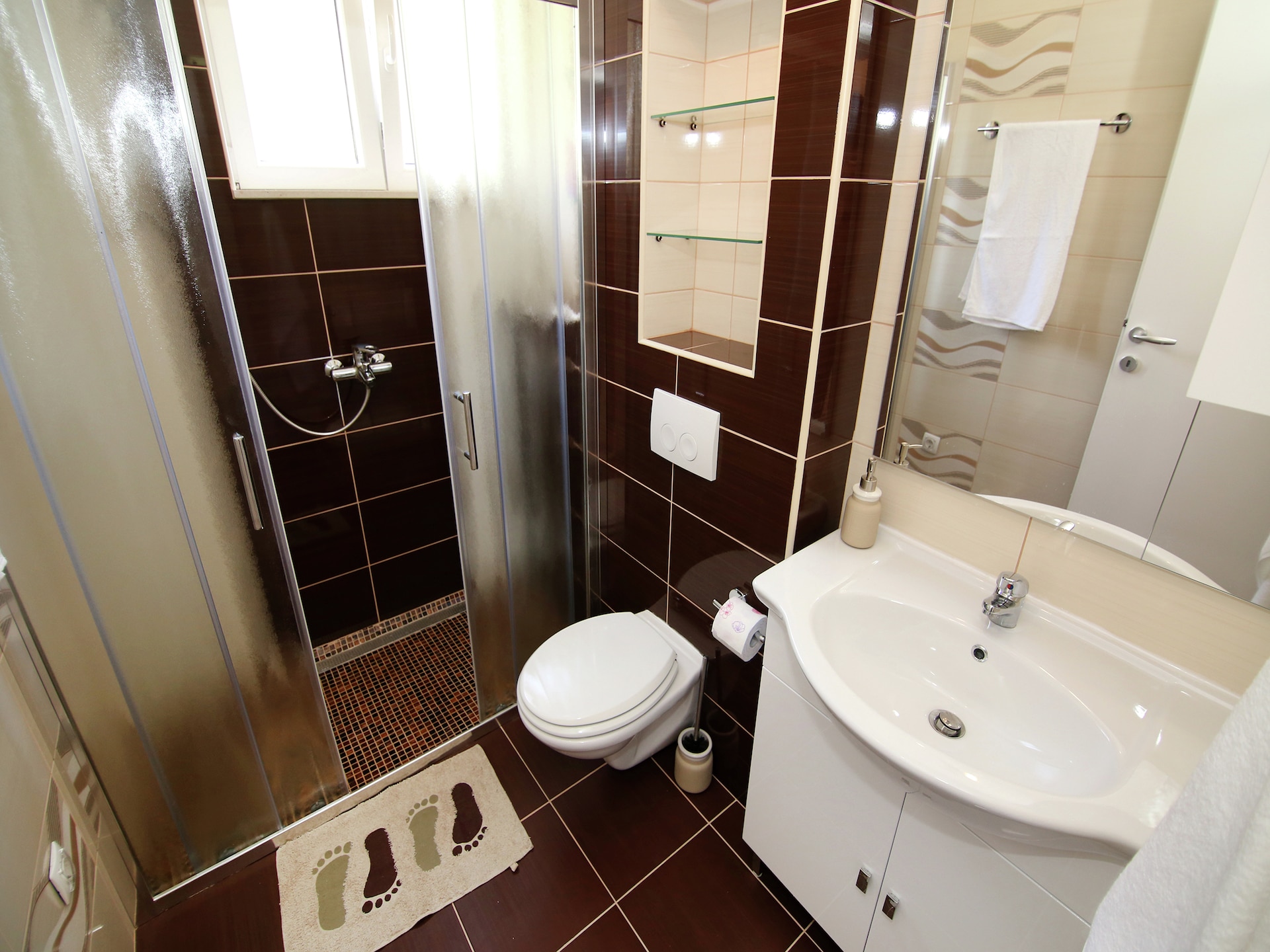 Modern Comfy lux appartement in Kaštel Stari voor 4 personen - foto 14