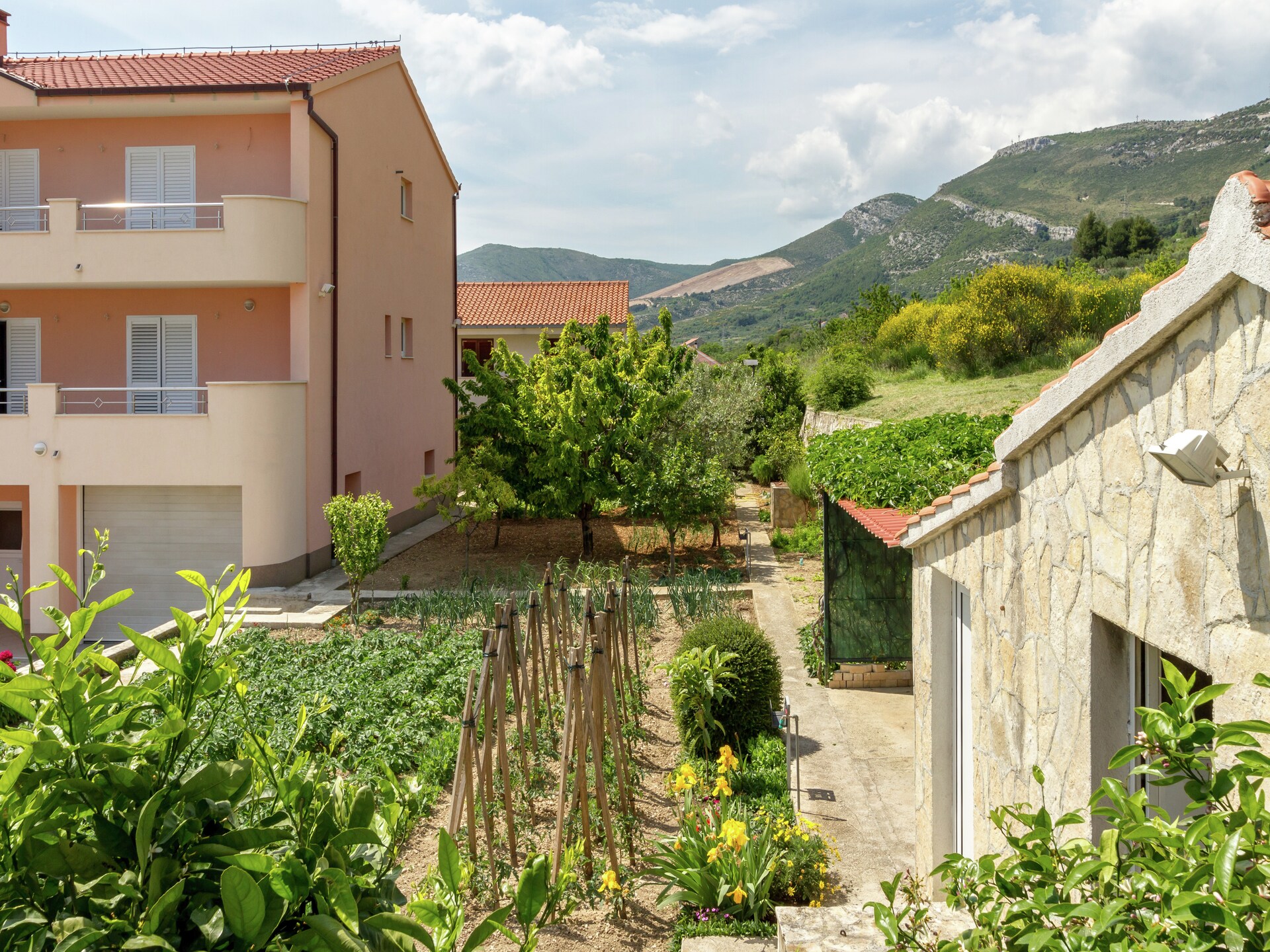 Modern Comfy lux appartement in Kaštel Stari voor 4 personen - foto 1