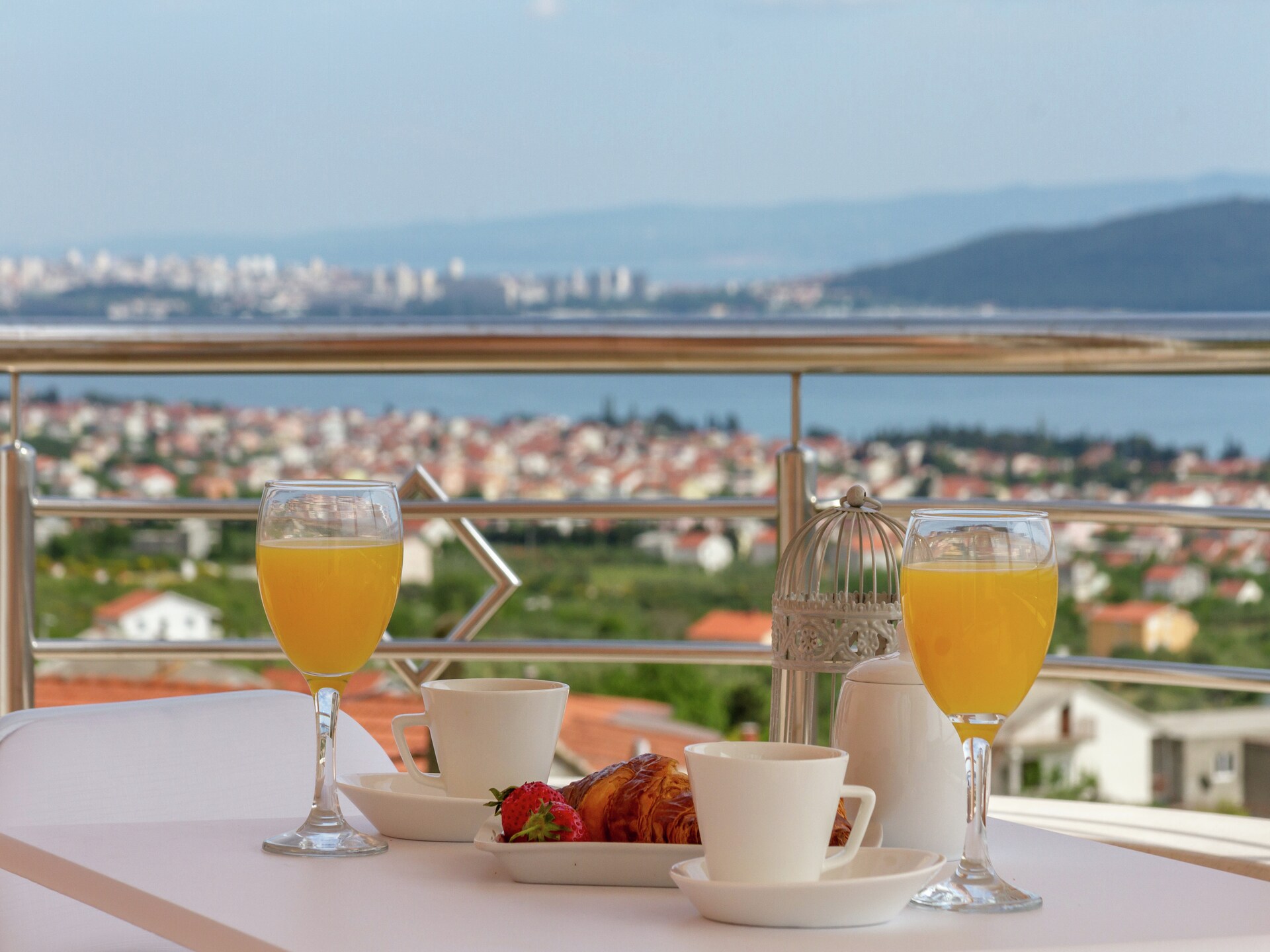 Modern Panorama Apartment in rustig Kaštel Stari - foto 36