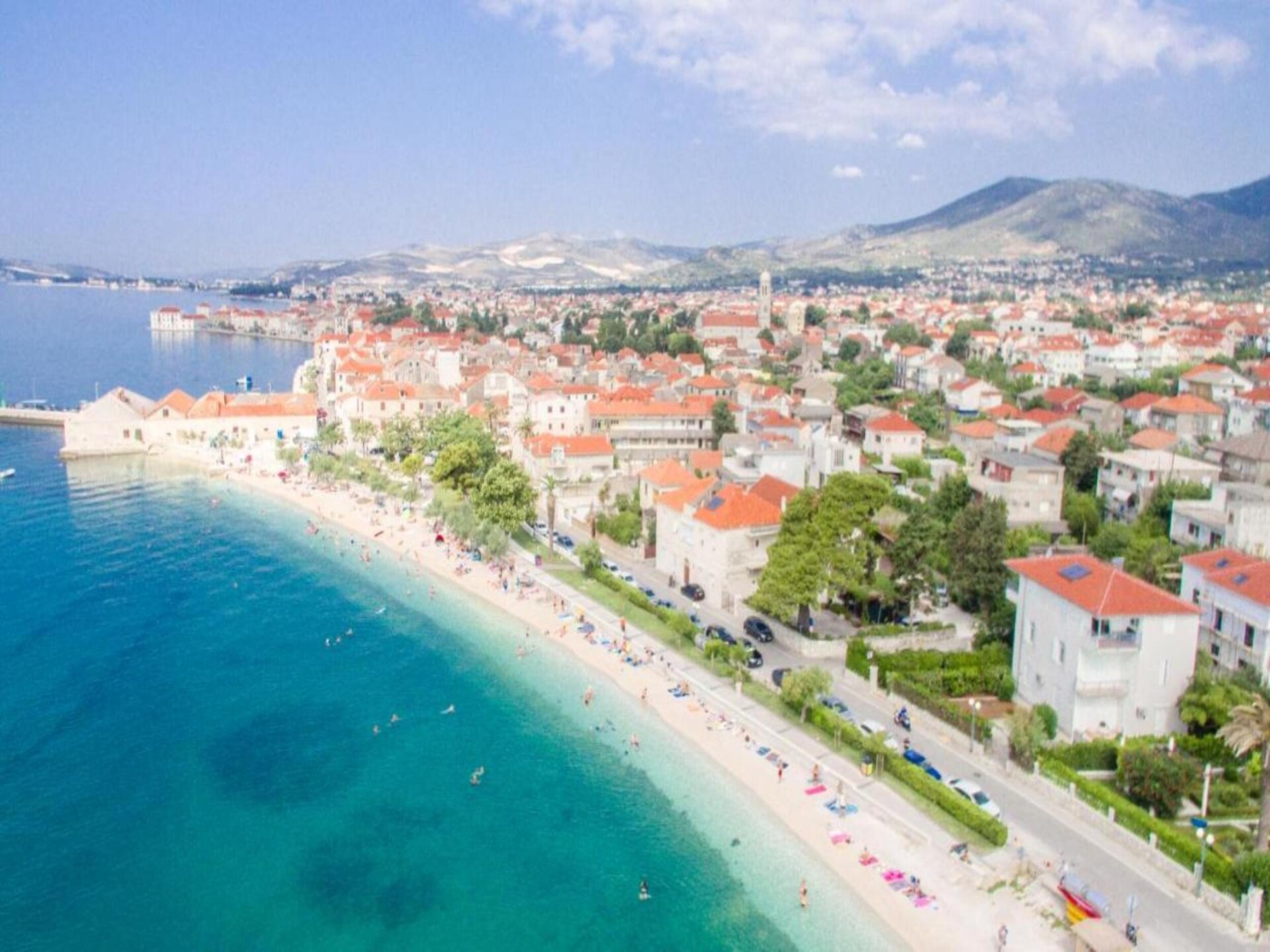 Modern Panorama Apartment in rustig Kaštel Stari - foto 39
