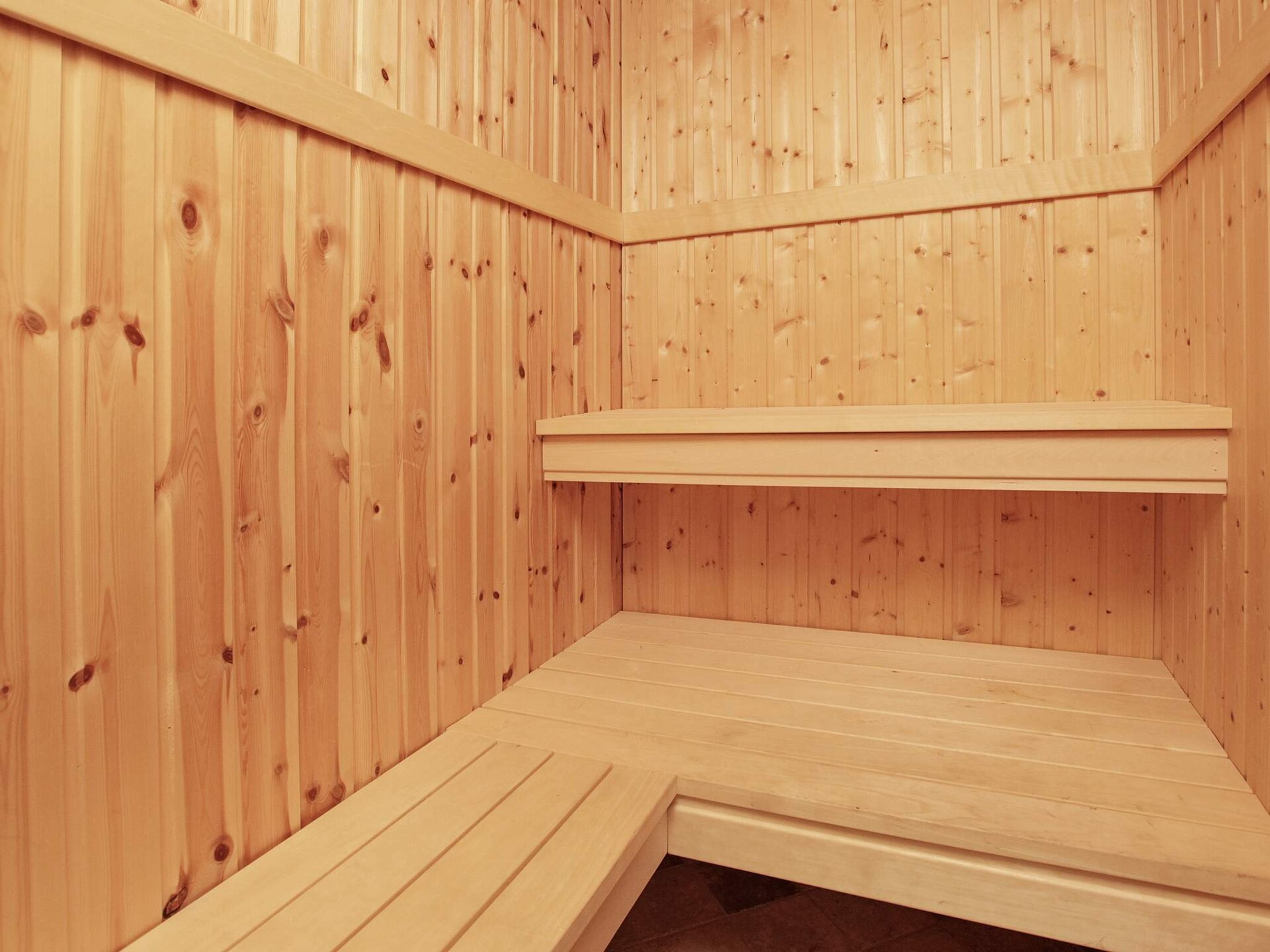 Vrijstaand vakantiehuis met sauna en whirlpool op 250m van zee in Jerup - foto 16