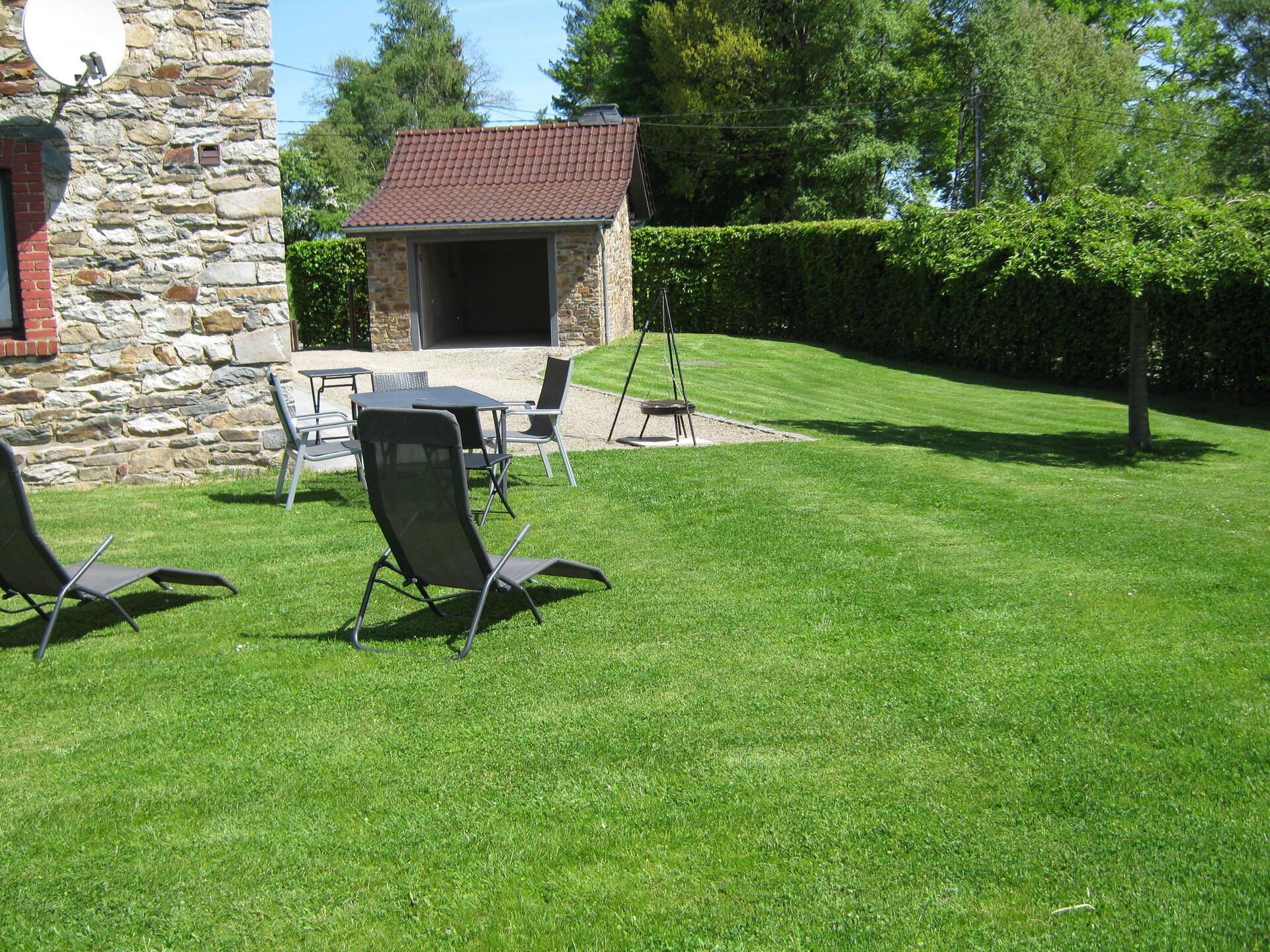 Ruim appartement Haus Kohn in Born met tuin, dicht bij Spa-Francorchamps - foto 27