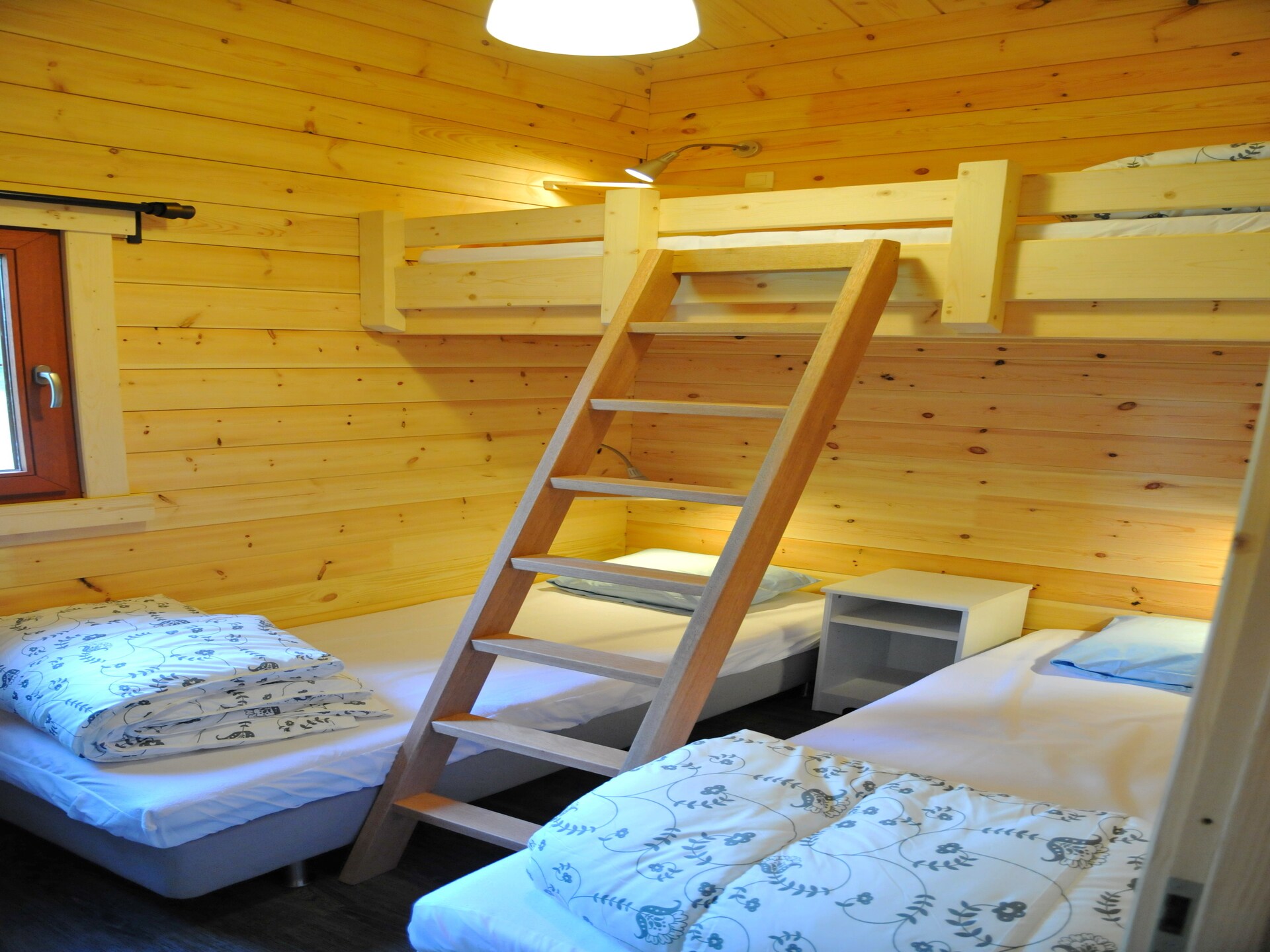Modern houten vakantiehuis voor 8 personen in Oignies en Thiérache - foto 9