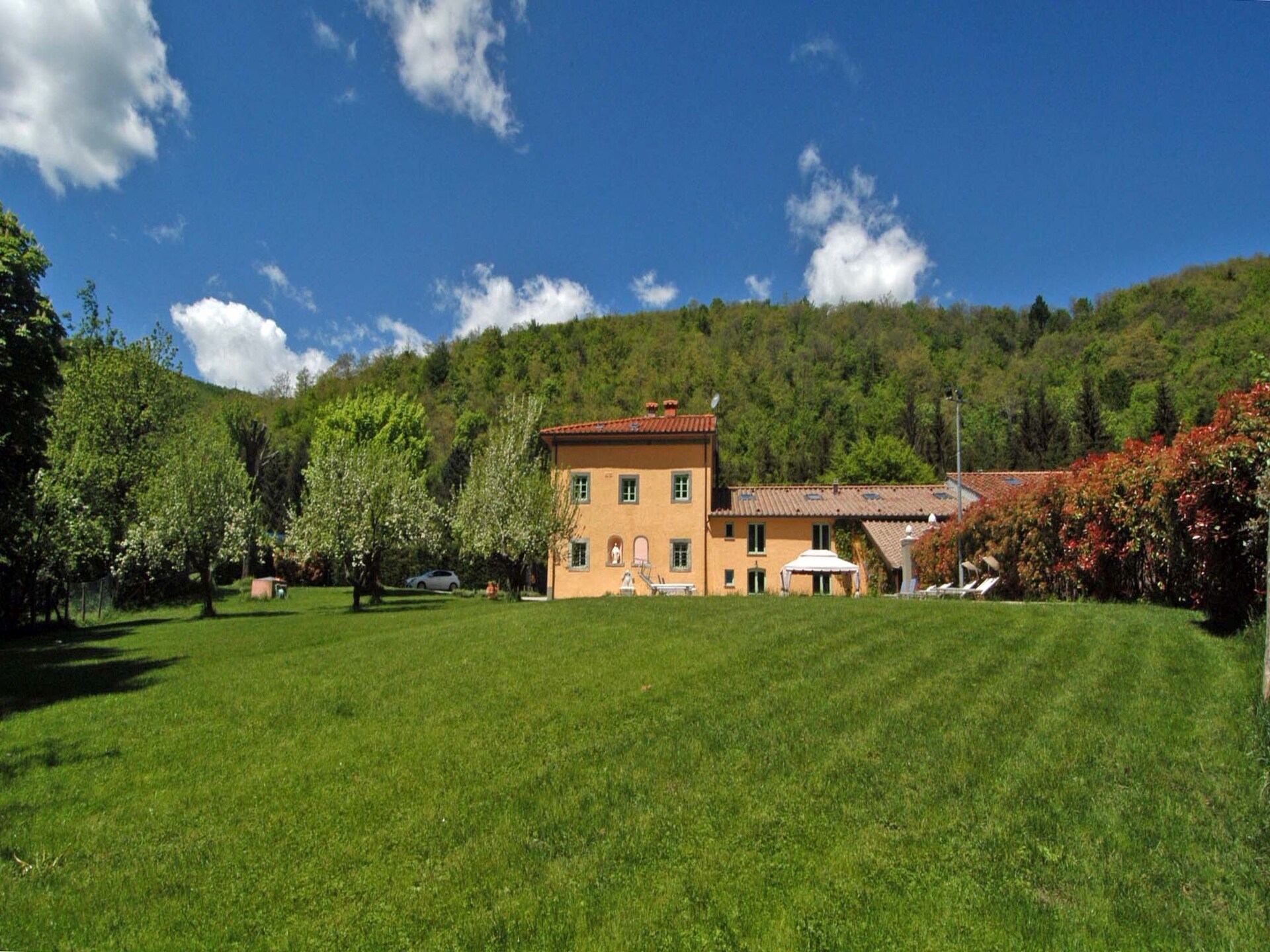 Exclusieve villa in Pistoia met spa, verwarmd zwembad en uitzicht op Toscaanse heuvels - foto 32