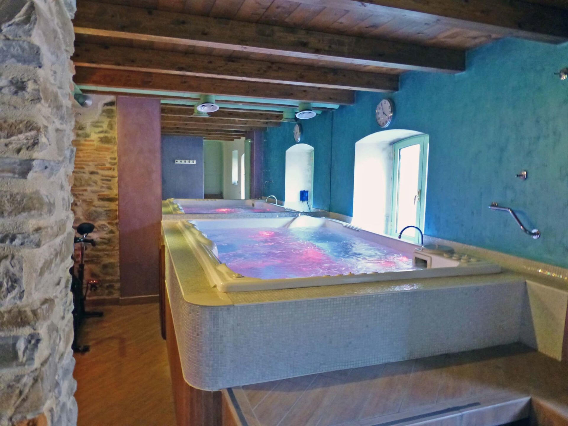 Exclusieve villa in Pistoia met spa, verwarmd zwembad en uitzicht op Toscaanse heuvels - foto 33