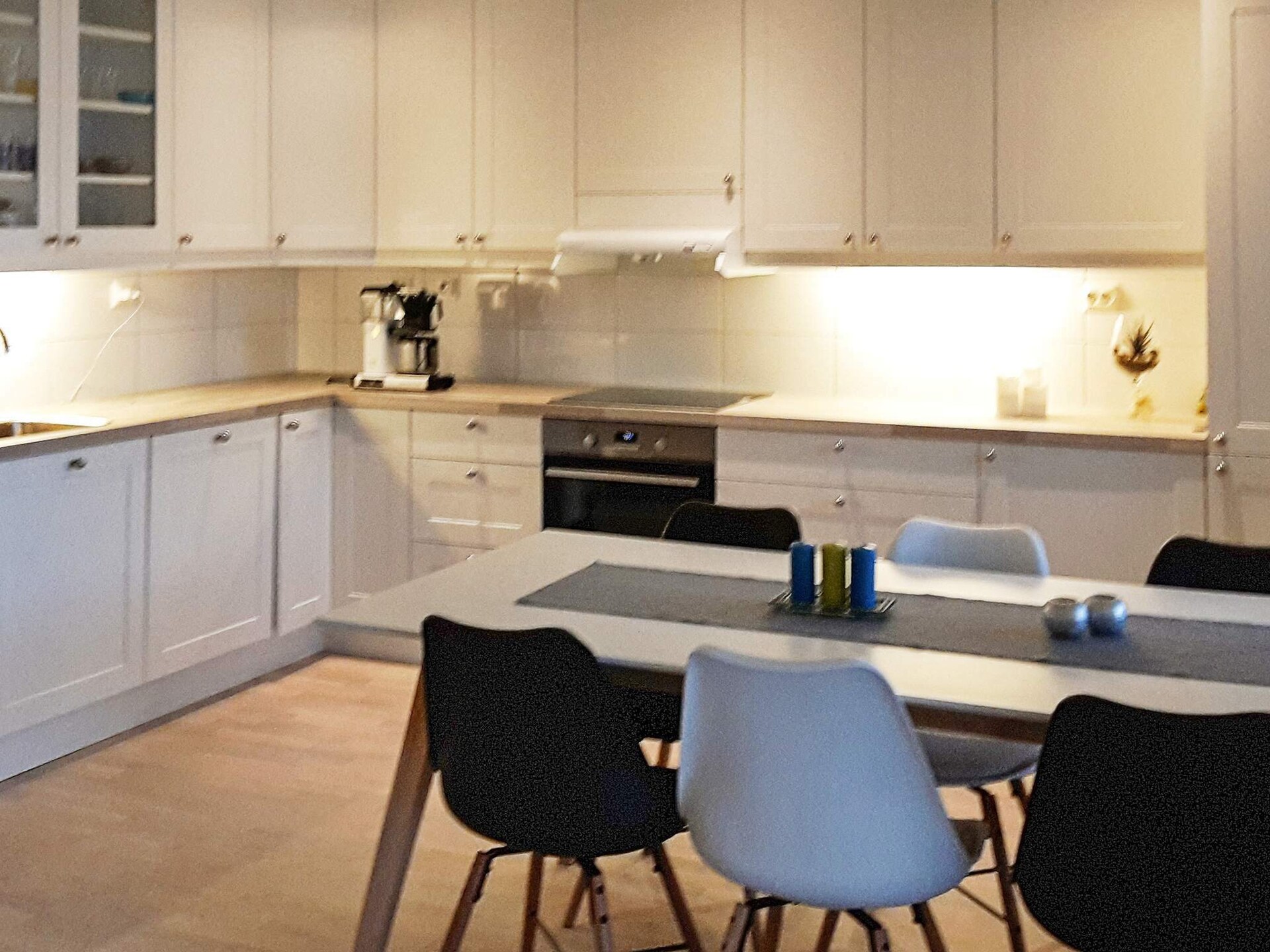 6-persoons modern appartement met fjordzicht in centrum Farsund - foto 15
