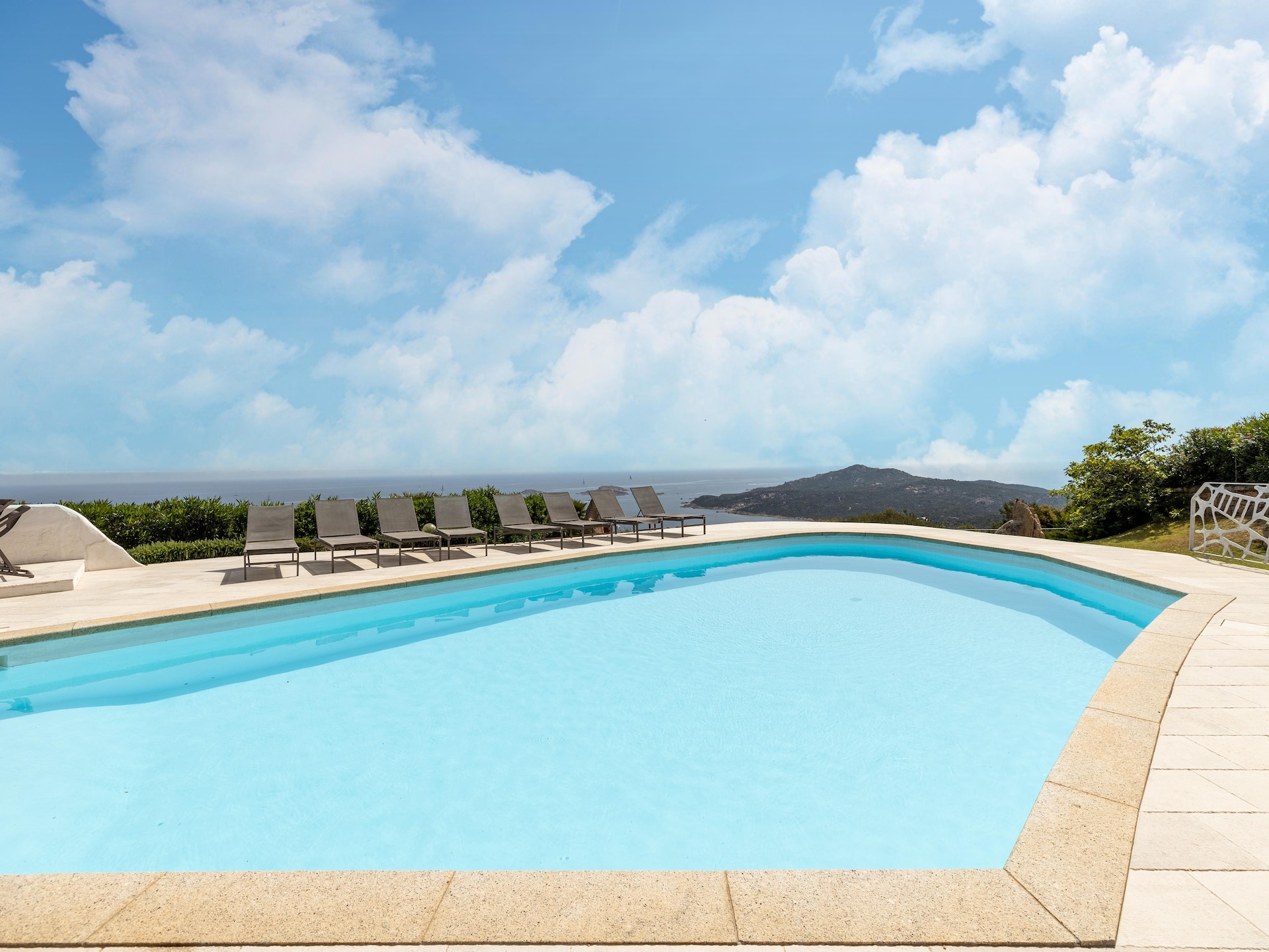 Villa Paradiso 3: Luxe villa aan de golfbaan bij Porto Cervo voor 14 personen - foto 11