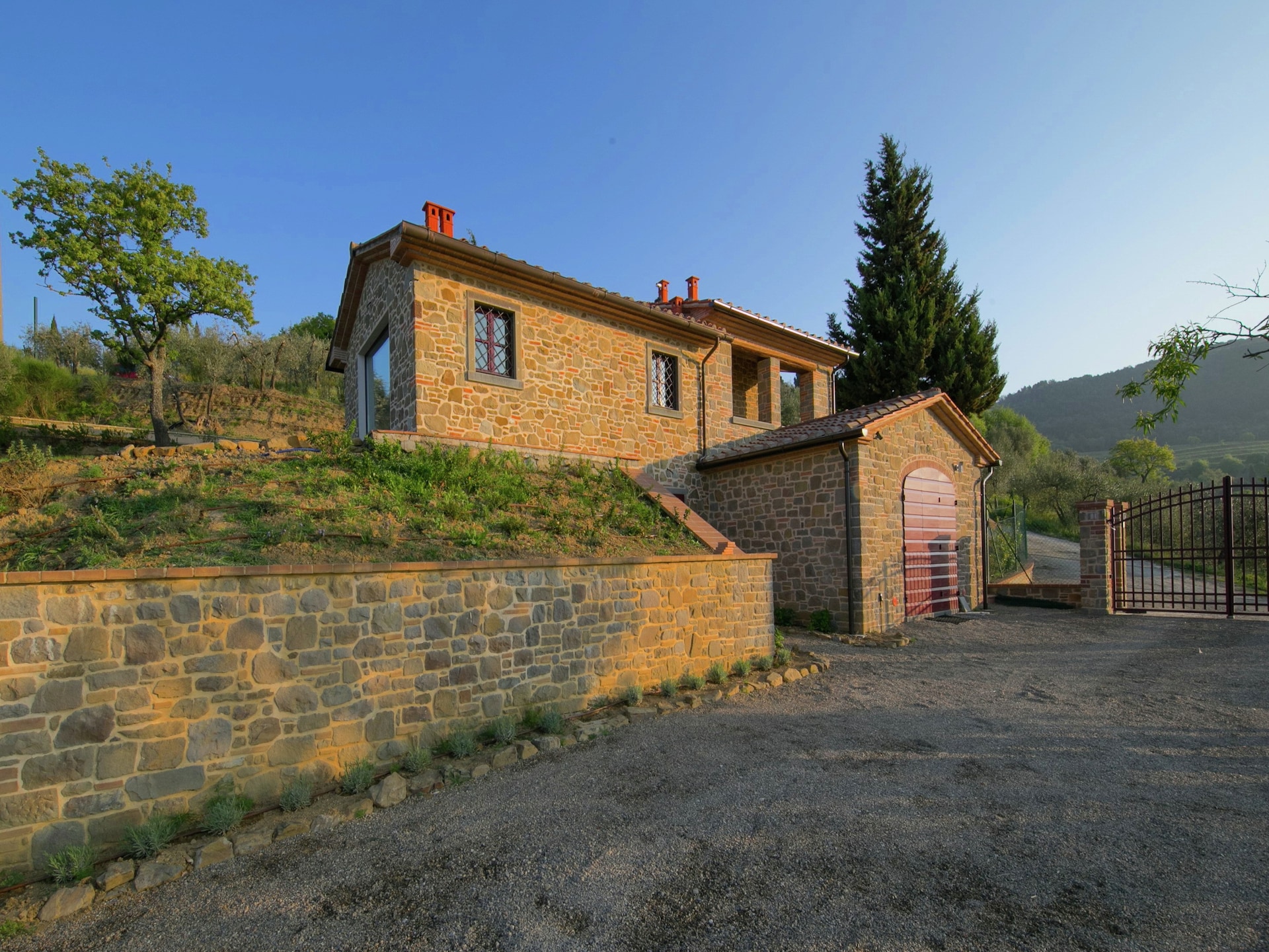 Villa met privézwembad en panoramisch uitzicht in Castiglion Fiorentino - foto 2