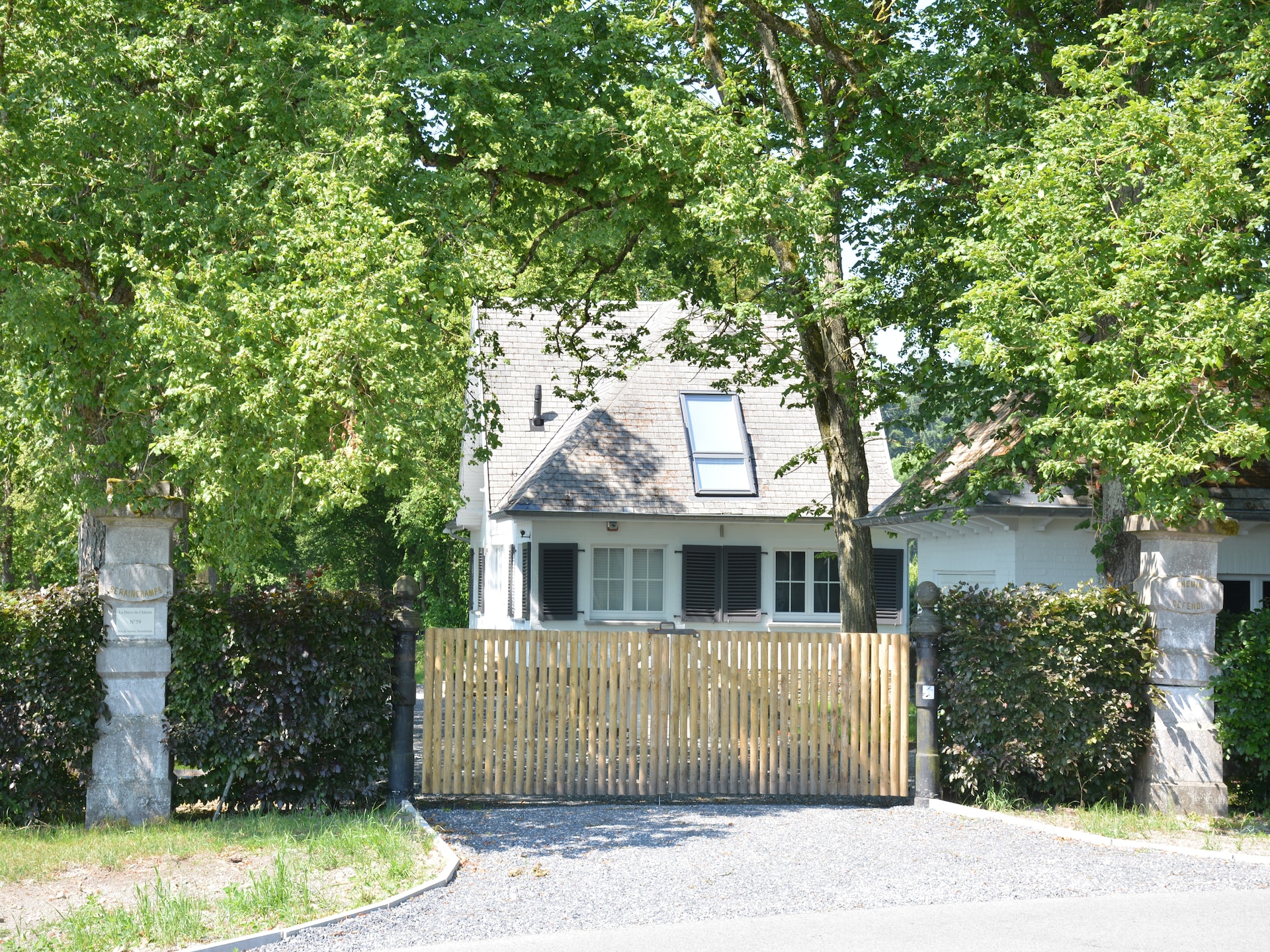 8-persoons vakantiehuis met 5 suites in Serinchamps - foto 9