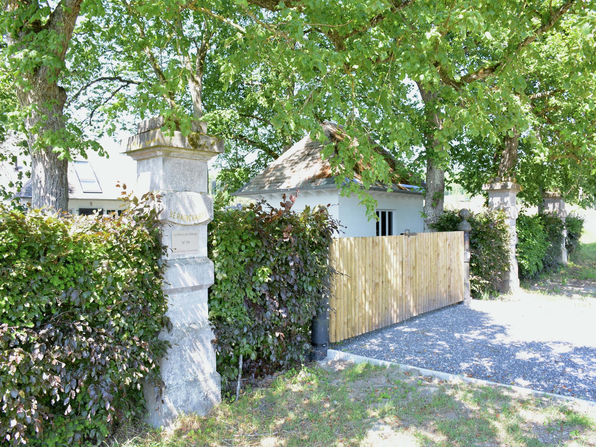 8-persoons vakantiehuis met 5 suites in Serinchamps - foto 7