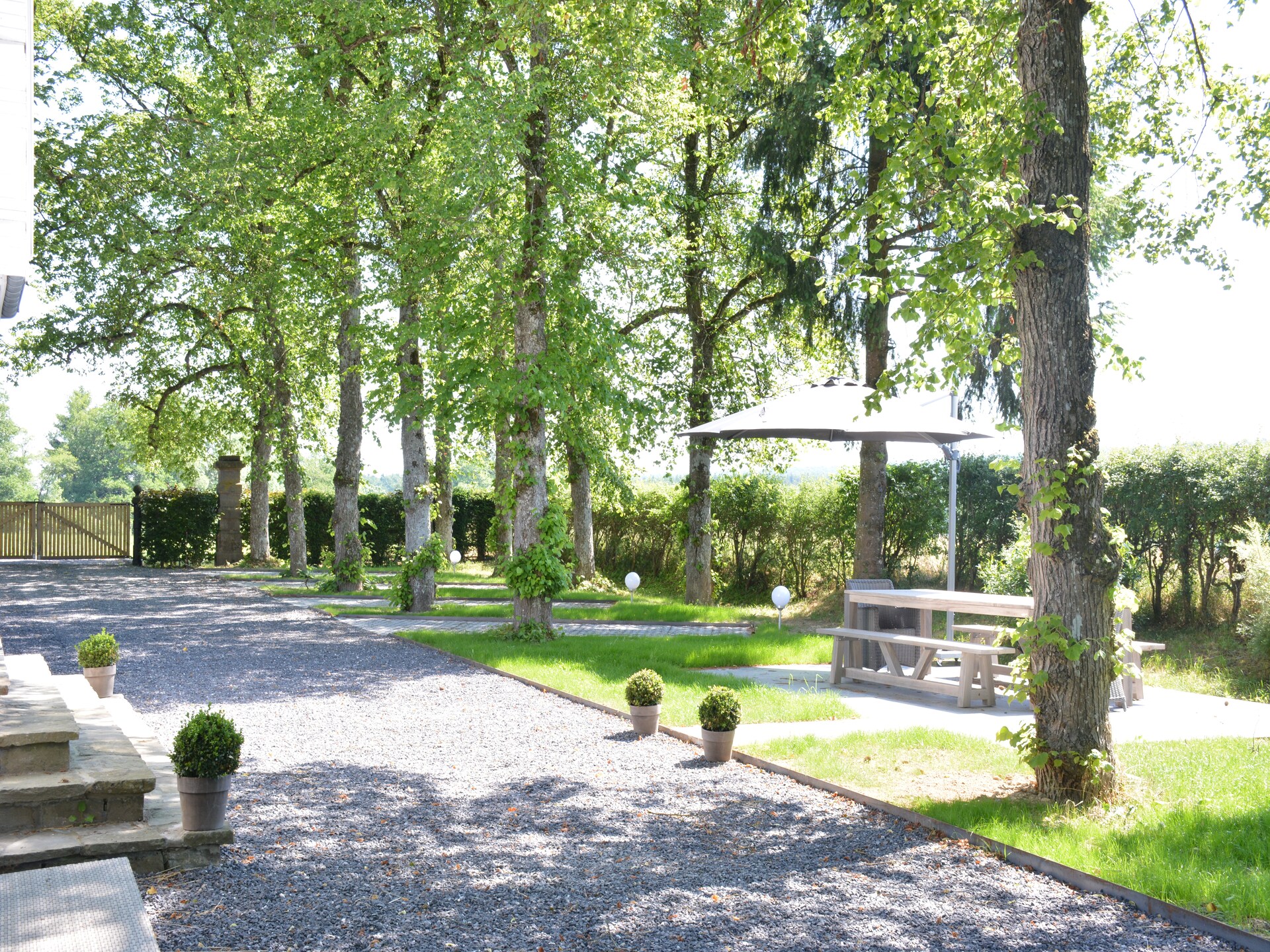 8-persoons vakantiehuis met 5 suites in Serinchamps - foto 28