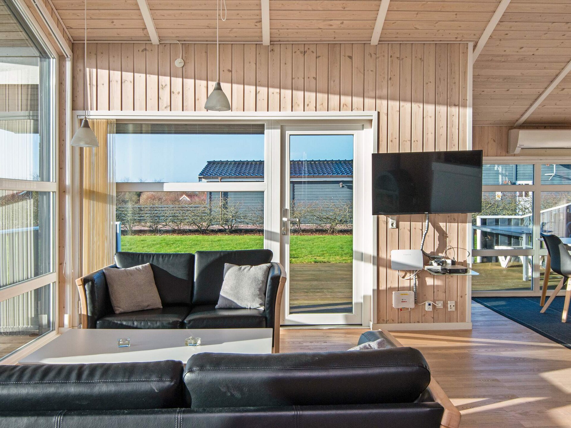Modern vakantiehuis met whirlpool en sauna op 600m van de zee bij Skaven Strand - foto 27