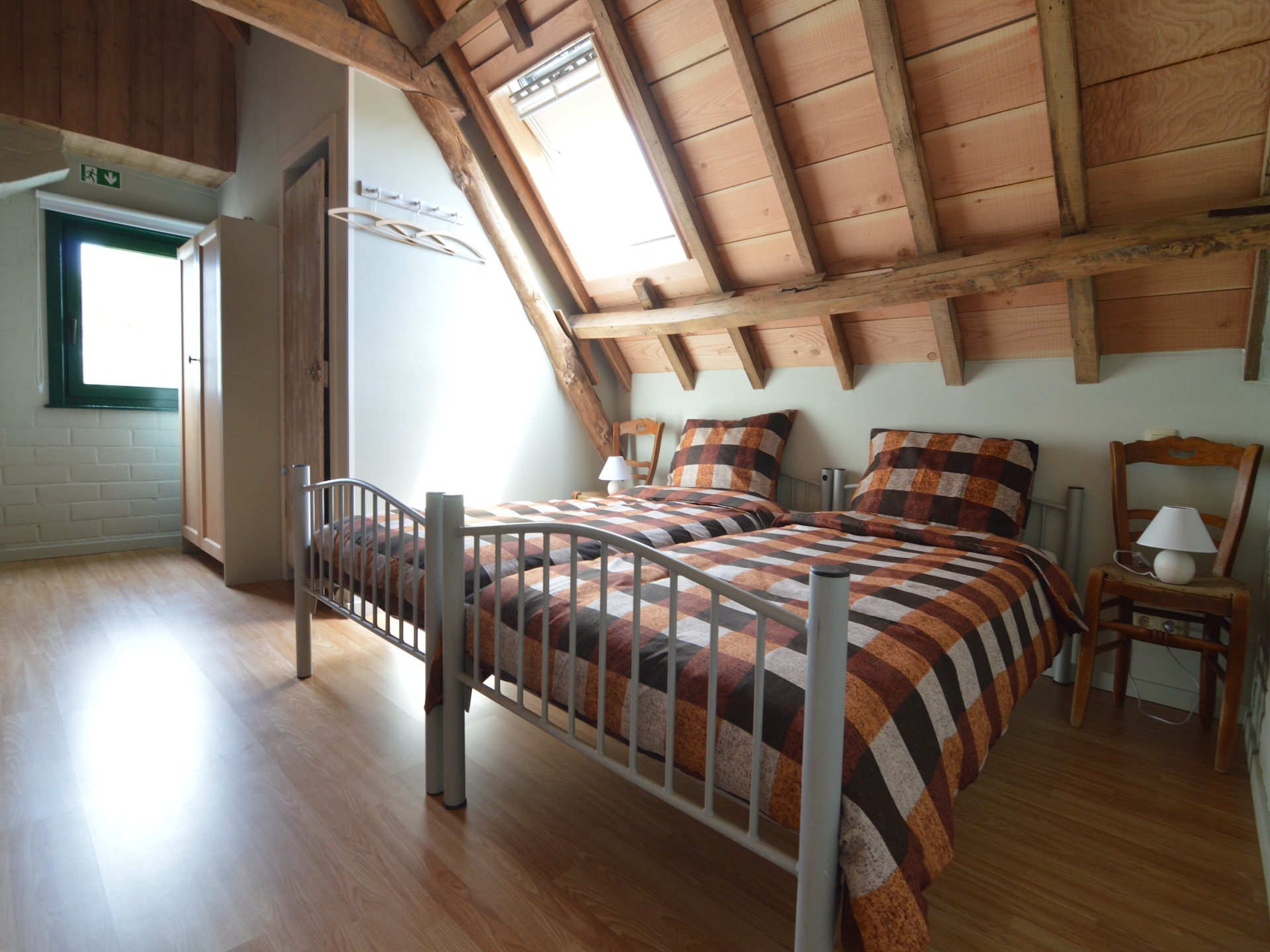 In het centrum: ruim 14-persoons vakantiehuis in Roesbrugge-Haringe - foto 19