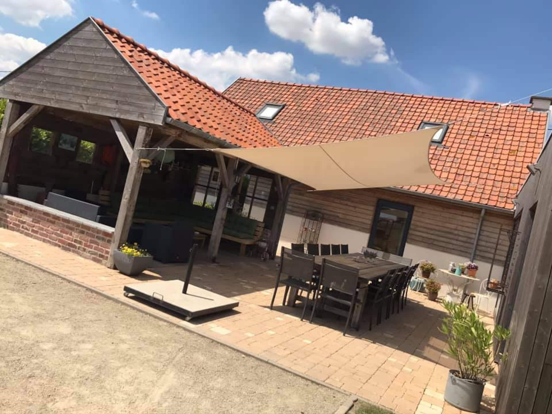 In het centrum: ruim 14-persoons vakantiehuis in Roesbrugge-Haringe - foto 36