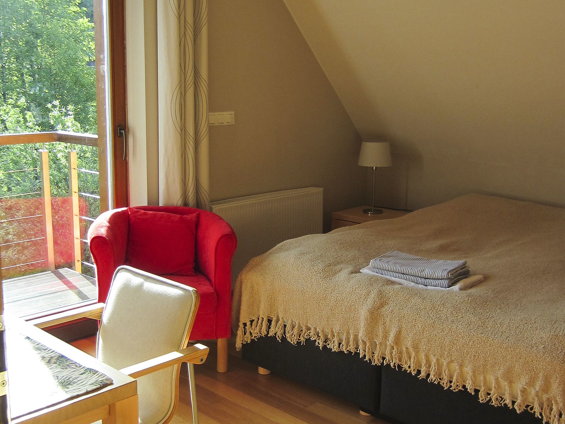 Ruime 8-persoons villa met sauna & bergzicht in Zwardoń - foto 15