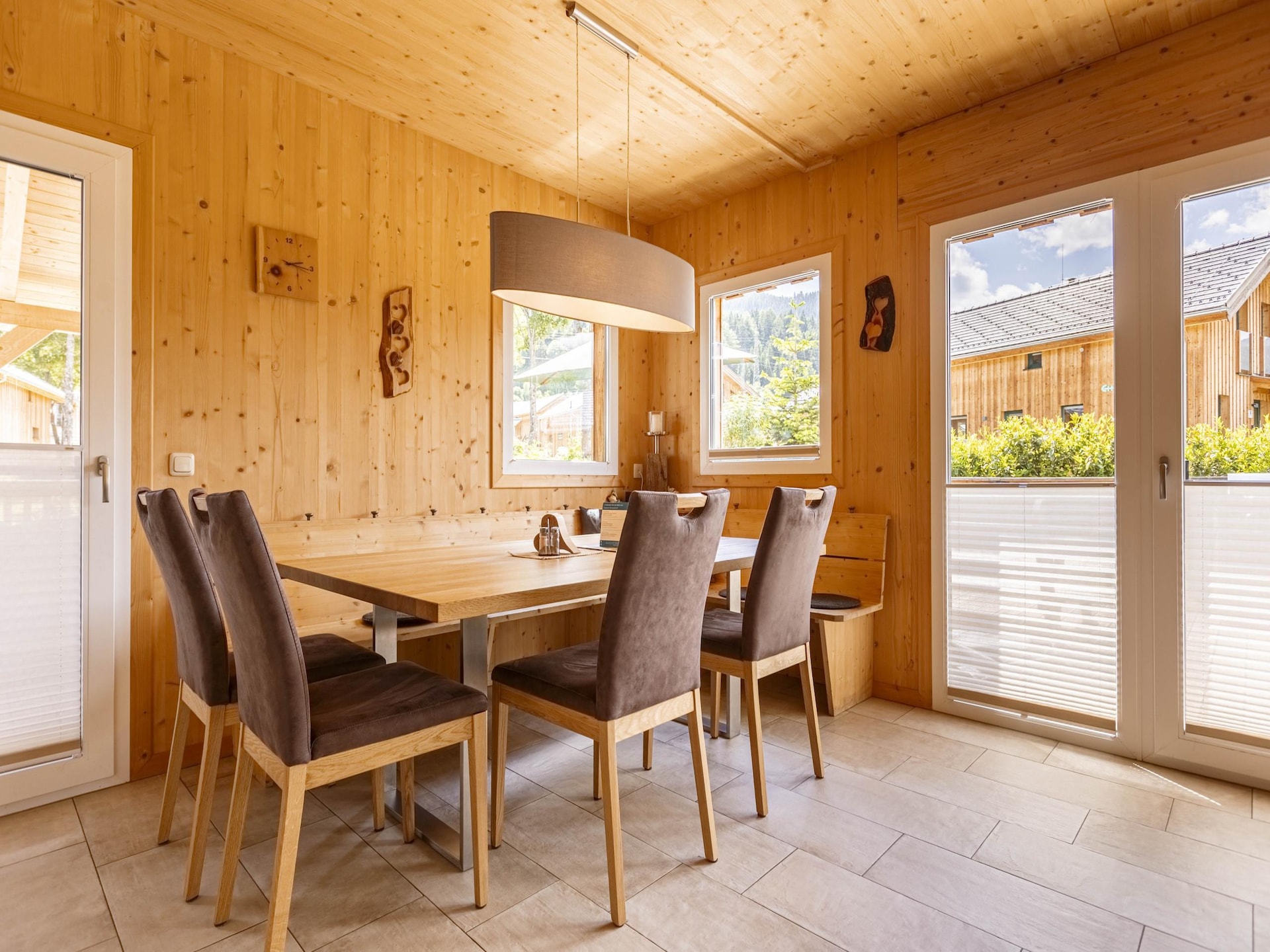 Luxe chalet aan het meer en de piste in Sankt Georgen am Kresichberg · 8 pers. - foto 13
