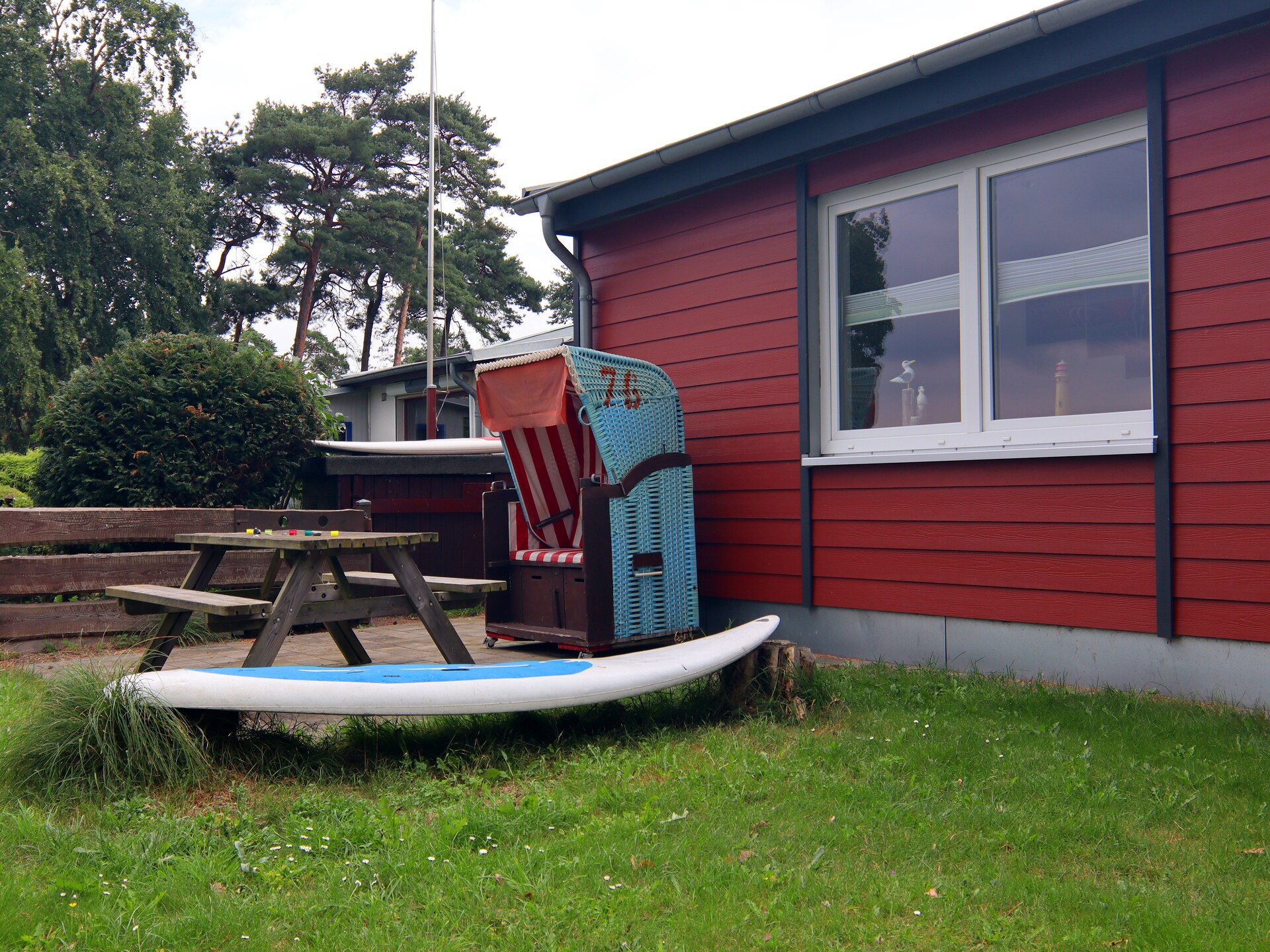 Vrijstaande bungalow direct aan het meer, 20 meter van het strand - foto 17