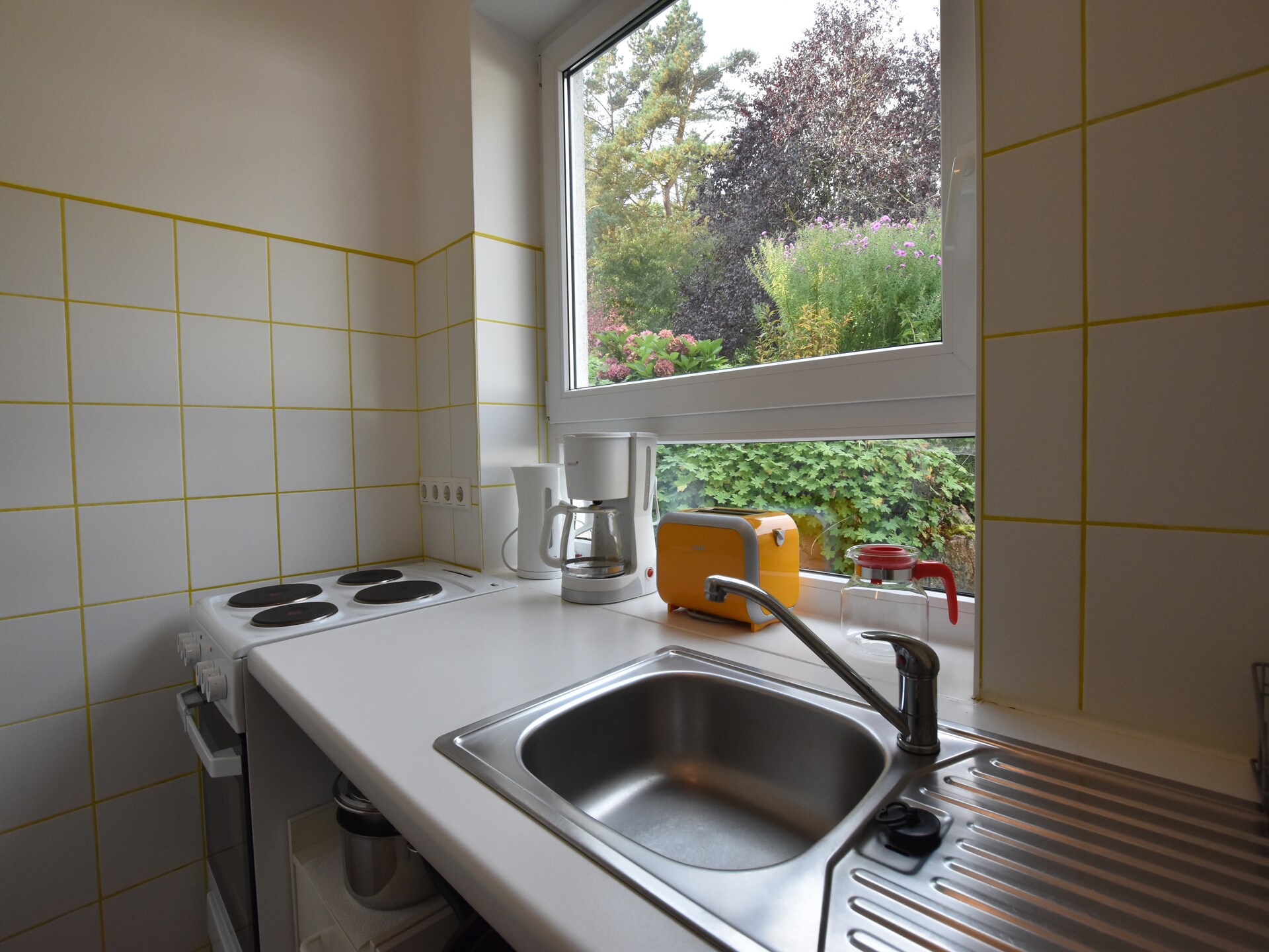 Artistiek vakantiehuis met Oostzeezicht en tuin in Kühlungsborn - foto 18