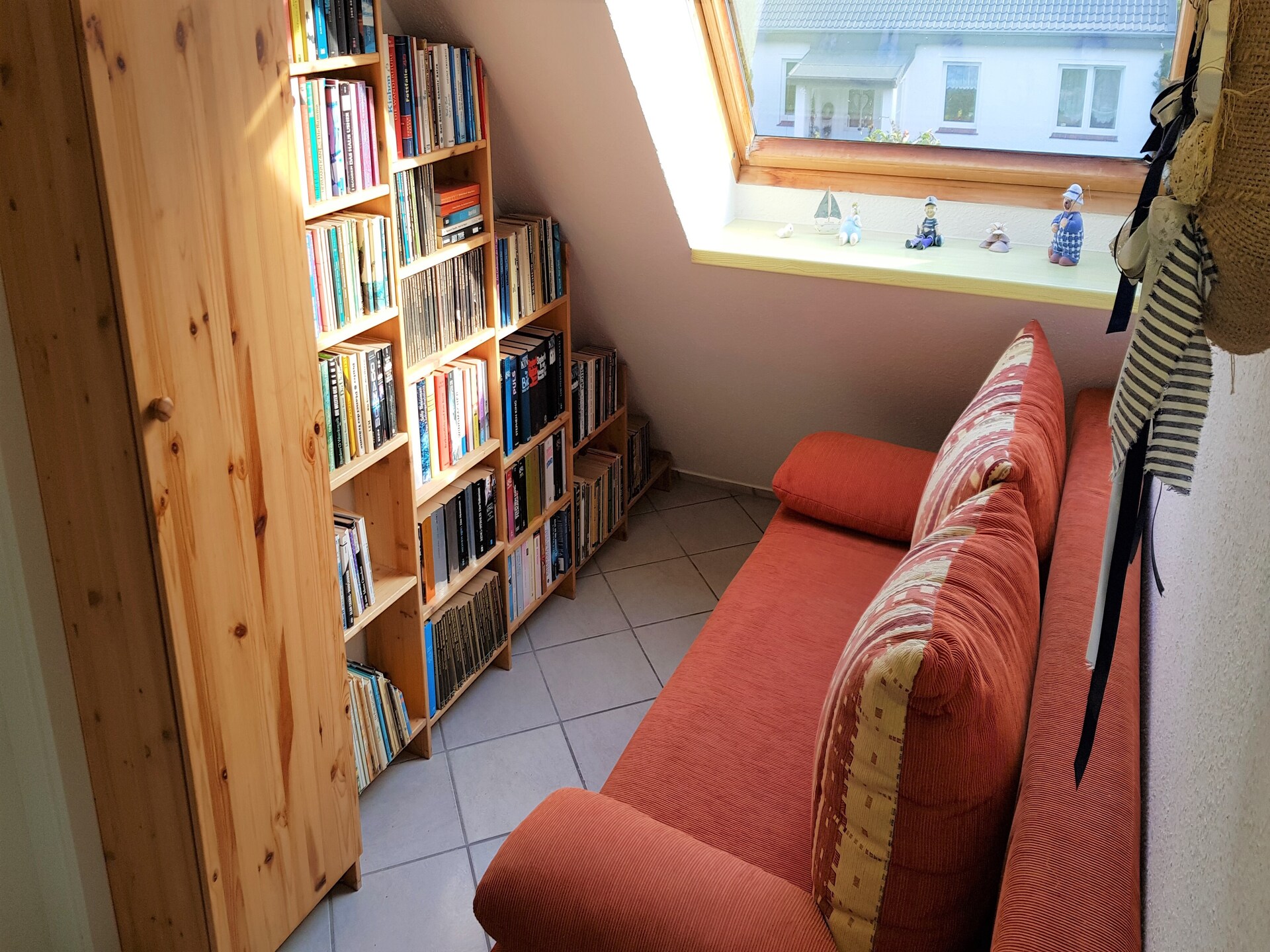 Ruim zolderappartement voor 7 personen, op 800 meter van het strand van Zierow - foto 3