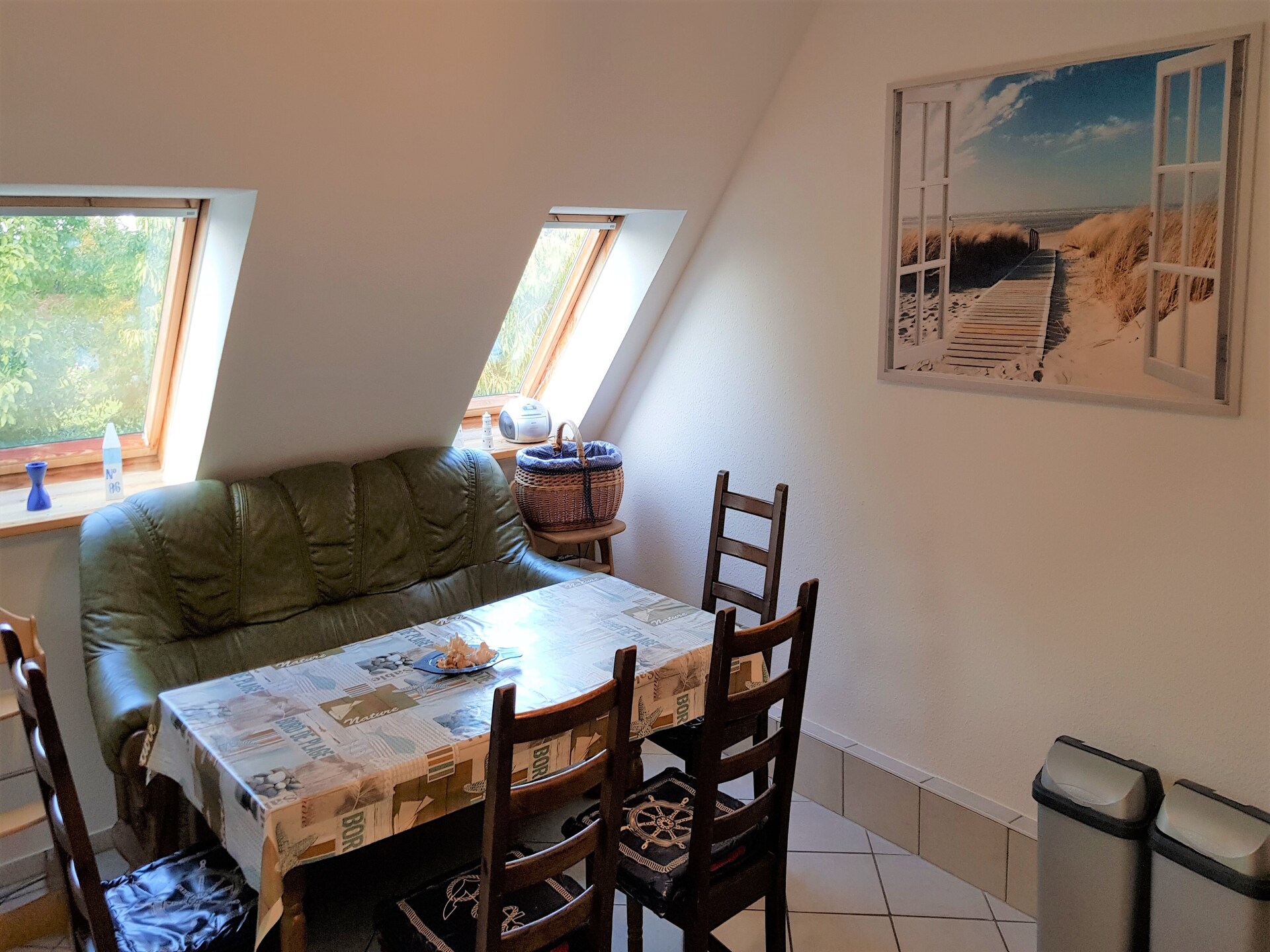 Ruim zolderappartement voor 7 personen, op 800 meter van het strand van Zierow - foto 5