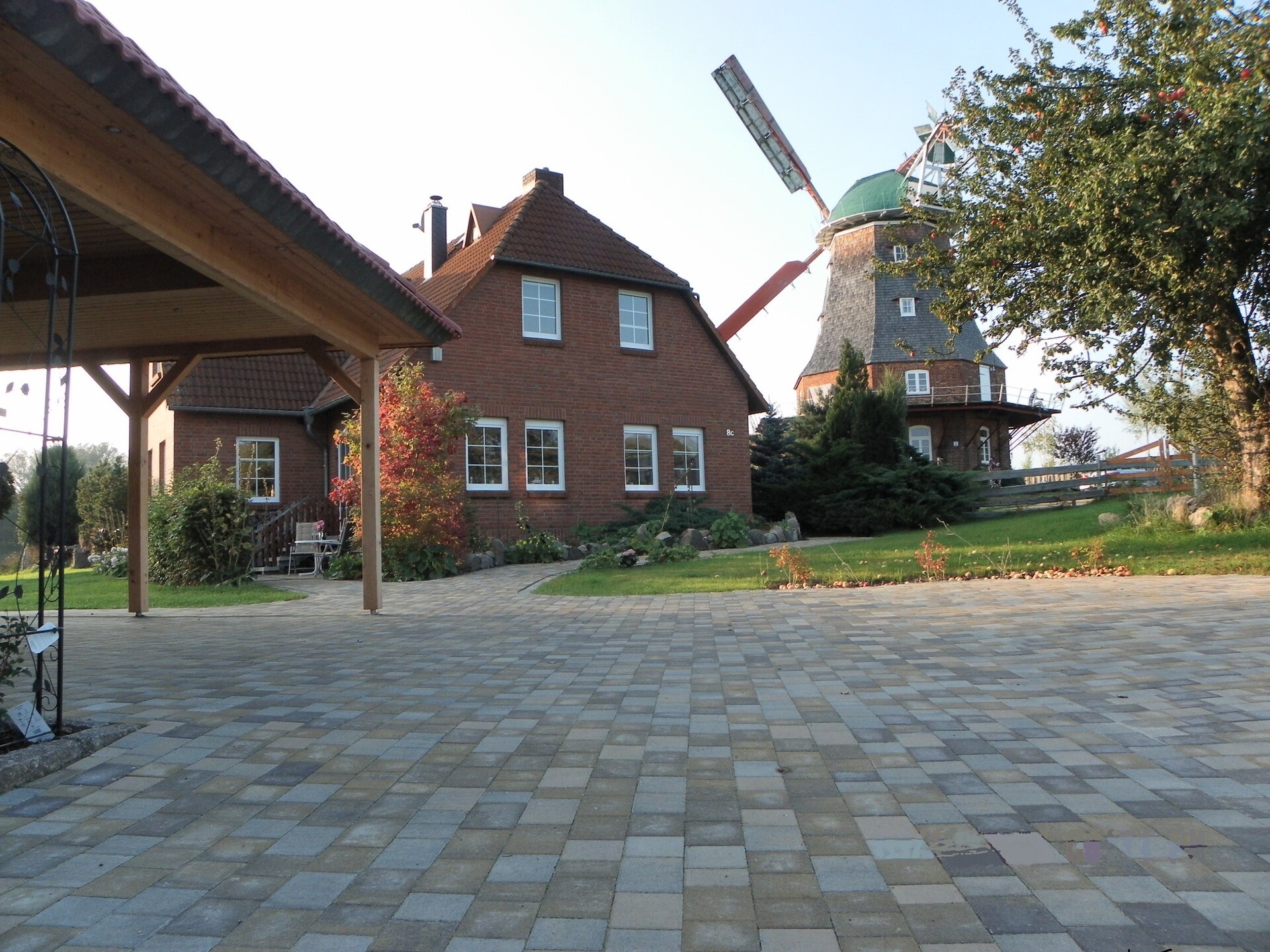 Rustiek appartement nabij Oostzee met tuin, wifi & houtskool BBQ - foto 2