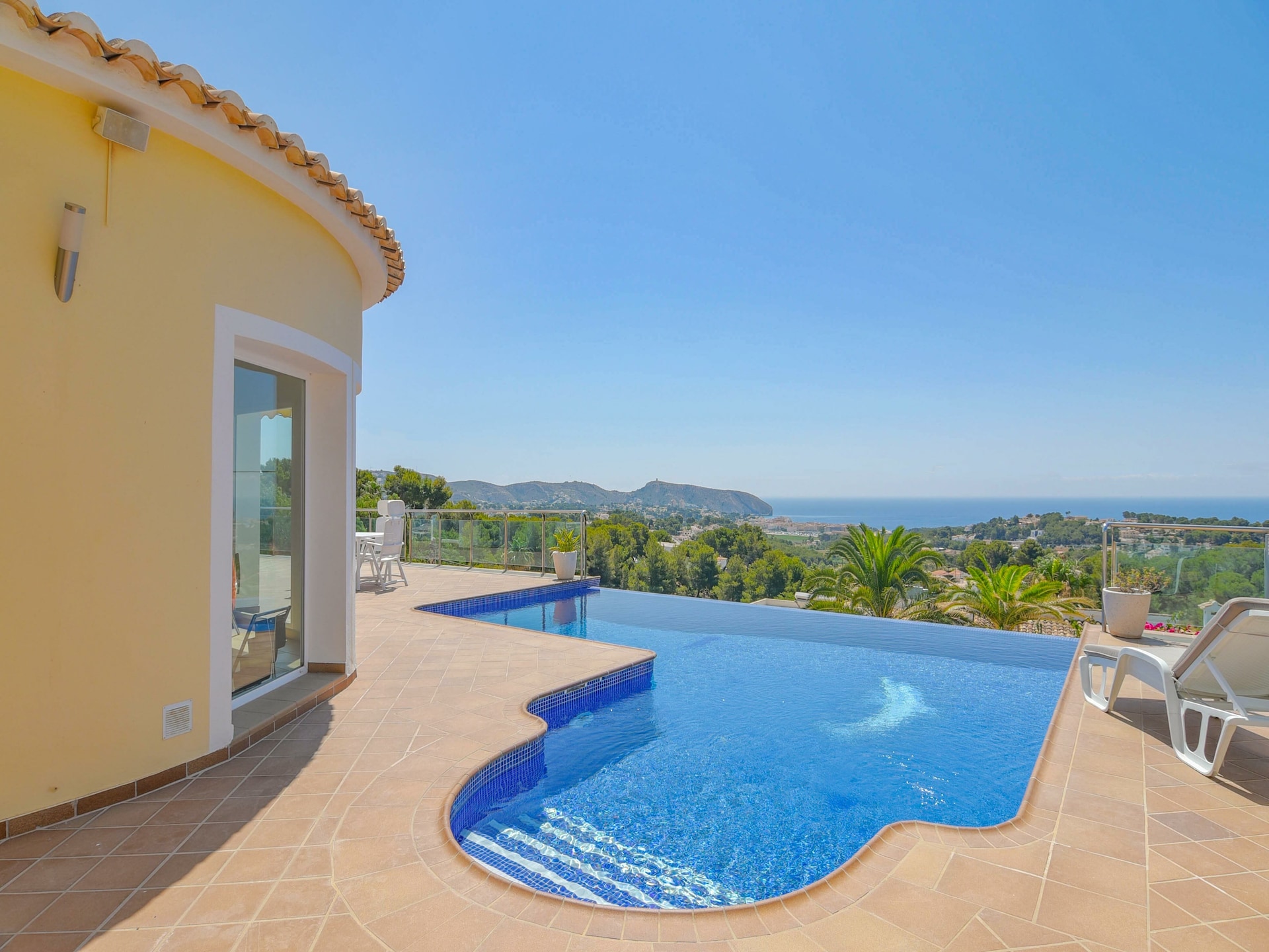 Villa met privézwembad in Moraira voor 8 personen - foto 1