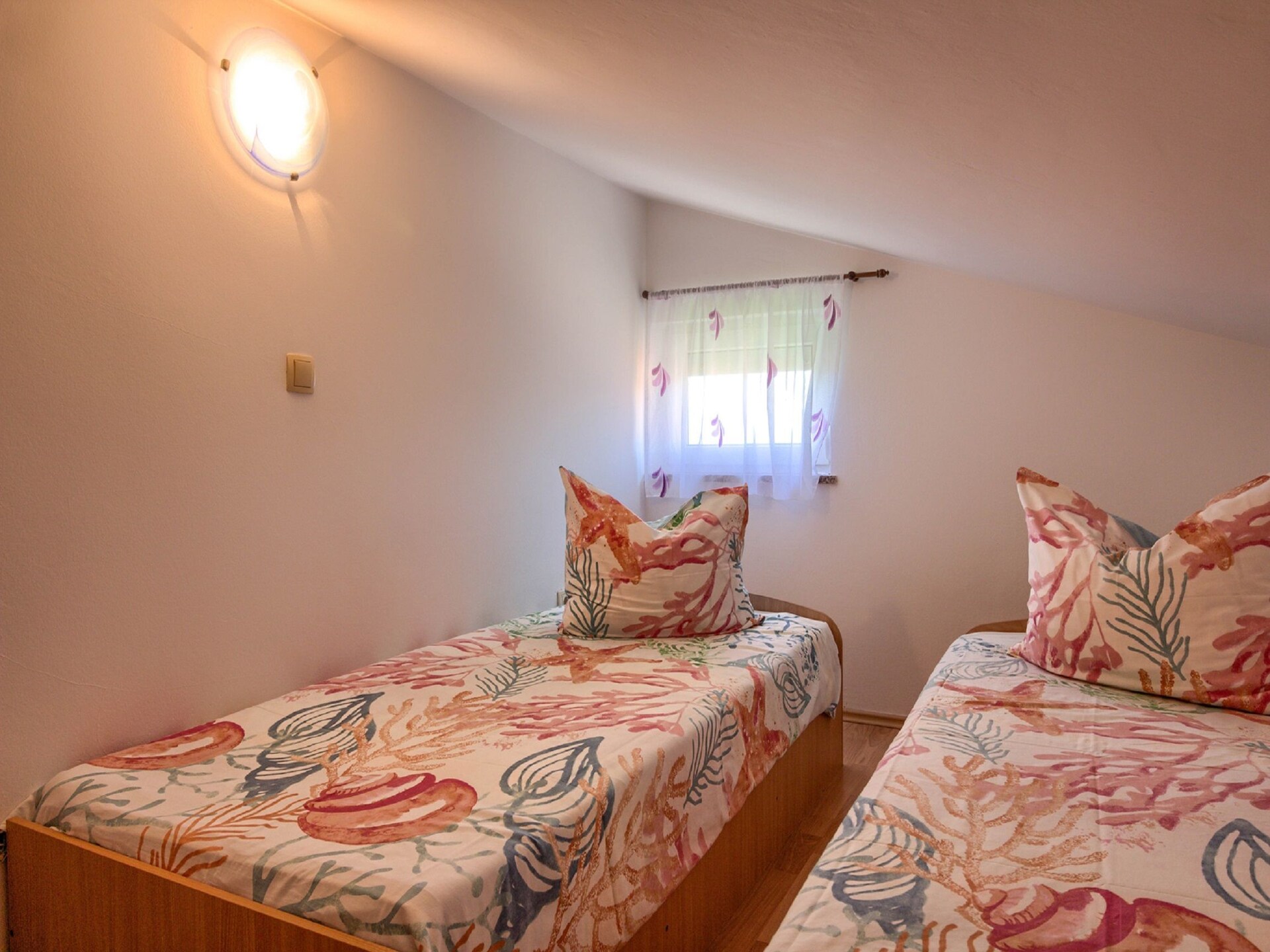 Centraal gelegen vakantiehuis in Peroj met privézwembad voor 13 personen - foto 20