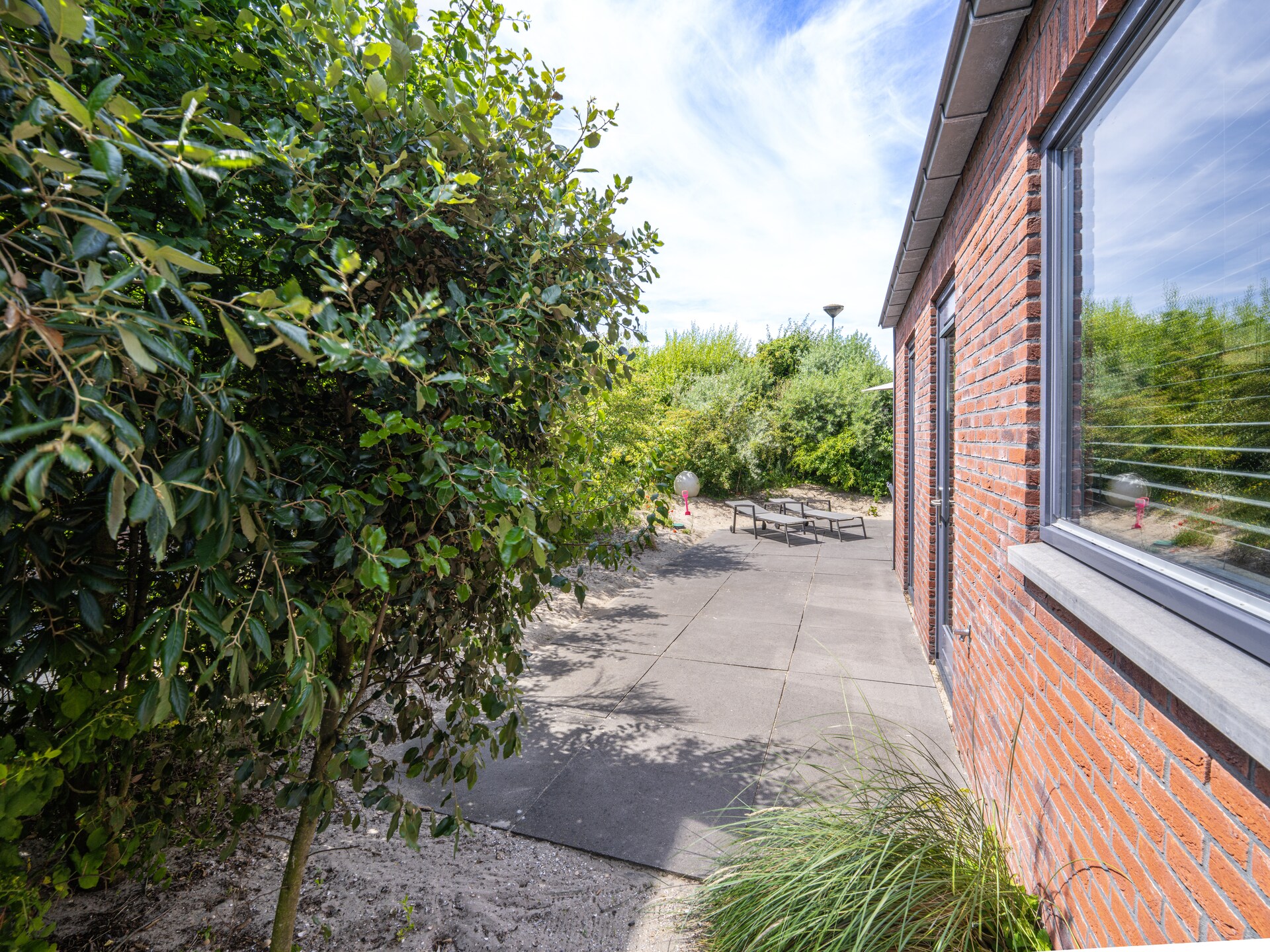 Villa Egmond: vrijstaand vakantiehuis aan de kust met open haard en bubbelbad - foto 34