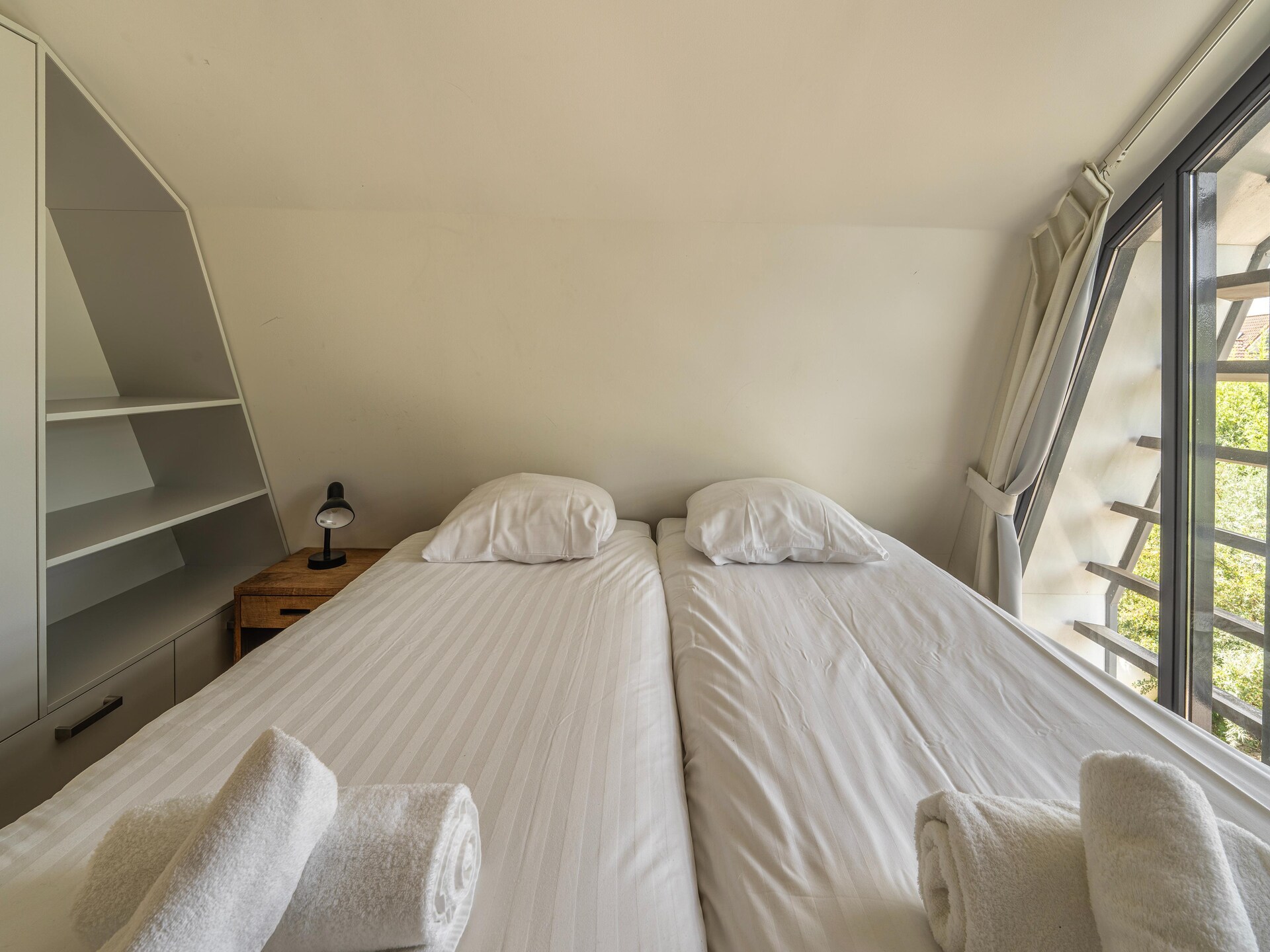 Villa Egmond: vrijstaand vakantiehuis aan de kust met open haard en bubbelbad - foto 22