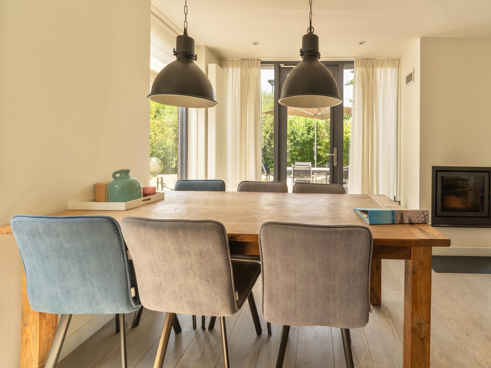 Villa Egmond: vrijstaand vakantiehuis aan de kust met open haard en bubbelbad - foto 11
