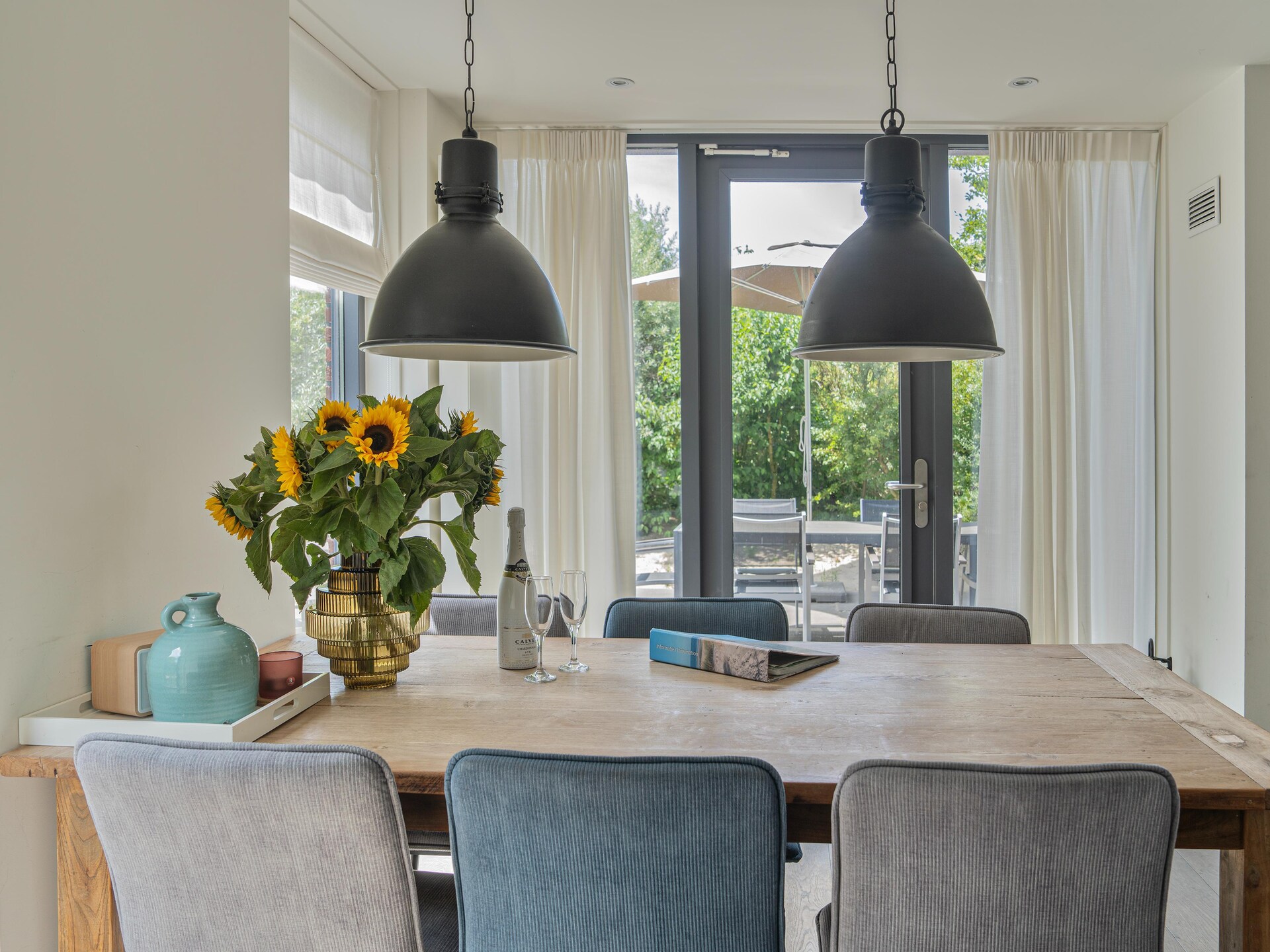Villa Egmond: vrijstaand vakantiehuis aan de kust met open haard en bubbelbad - foto 12