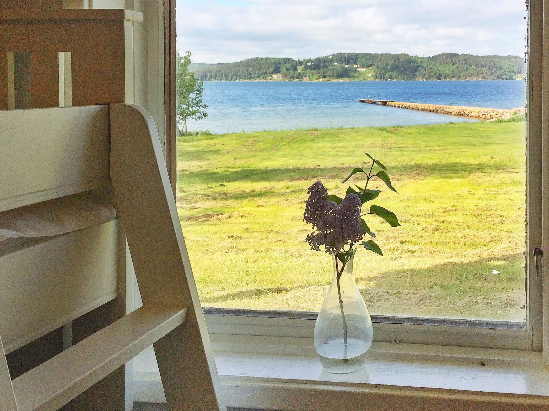 Ruim vakantiehuis direct aan zee met eigen steiger in Ljungskile - foto 23