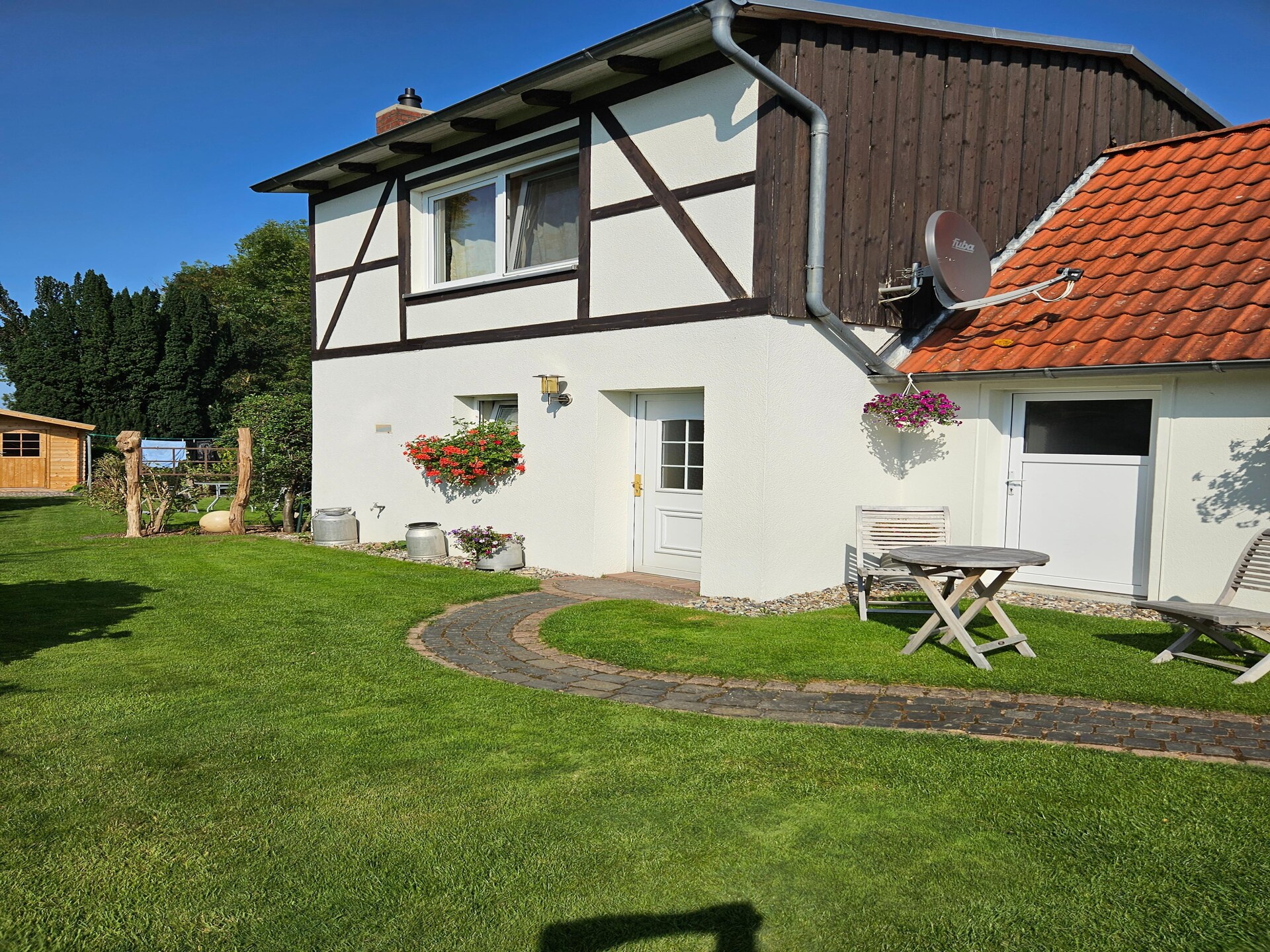 Knus vrijstaand huisje met tuin & BBQ, 3 km van strand bij Kühlungsborn - foto 12