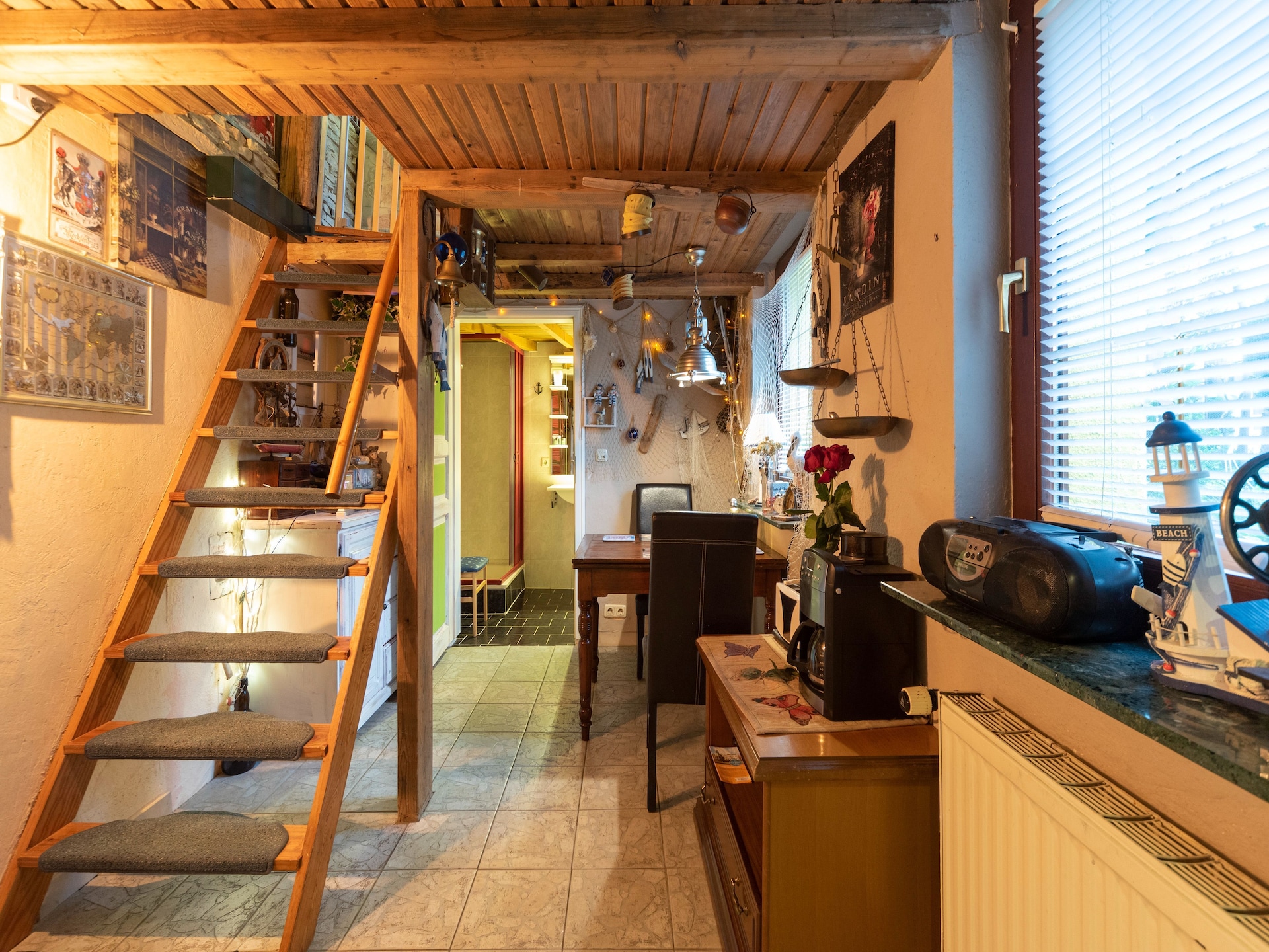 Op 1,0 km van het centrum: charmant appartement in Wismar - foto 12