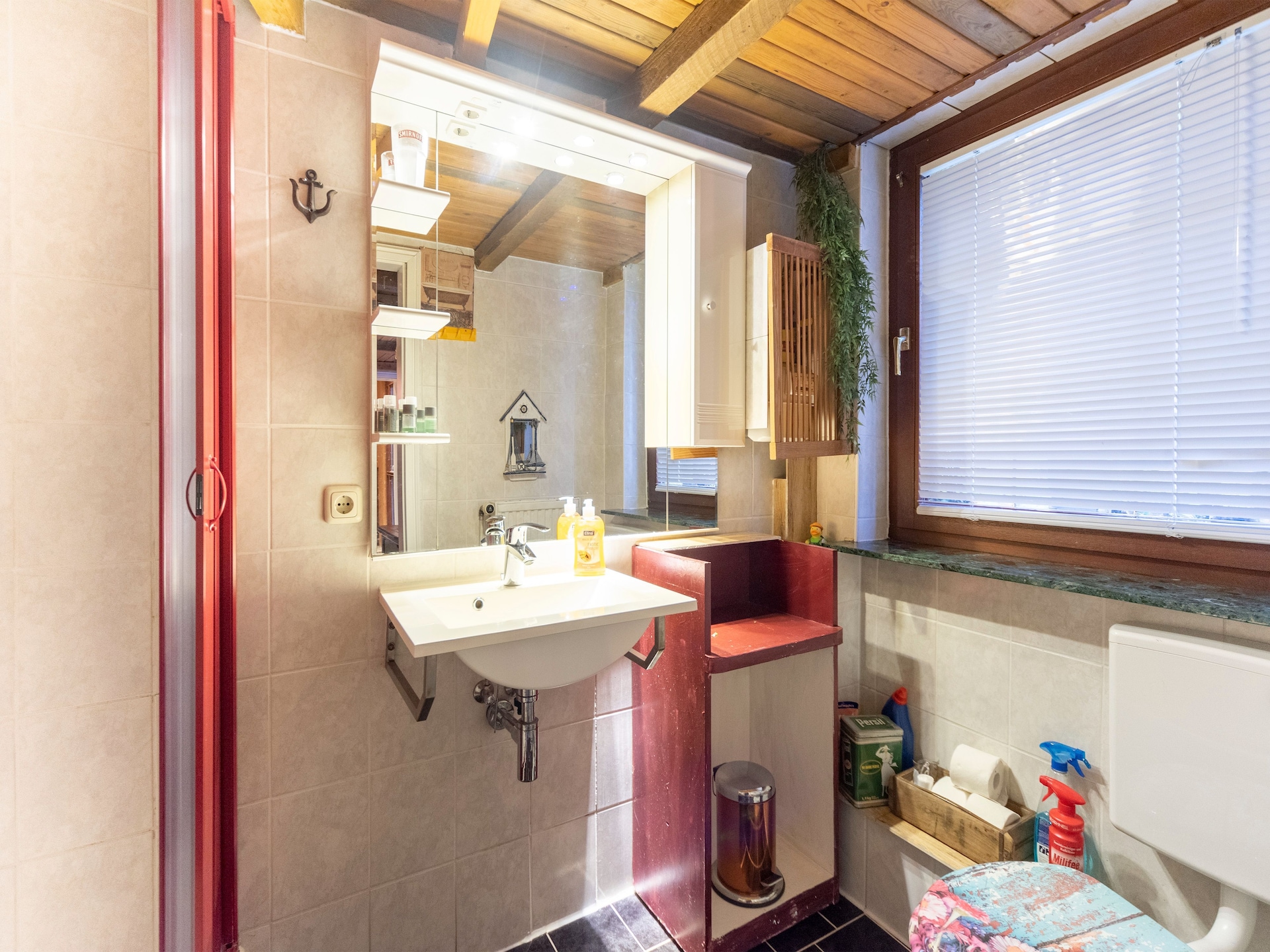 Op 1,0 km van het centrum: charmant appartement in Wismar - foto 8