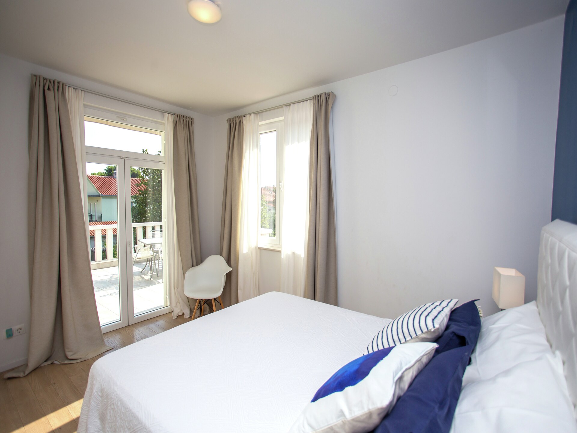 Aan zee: Ruime villa met privézwembad in Kaštel Štafilić - foto 18