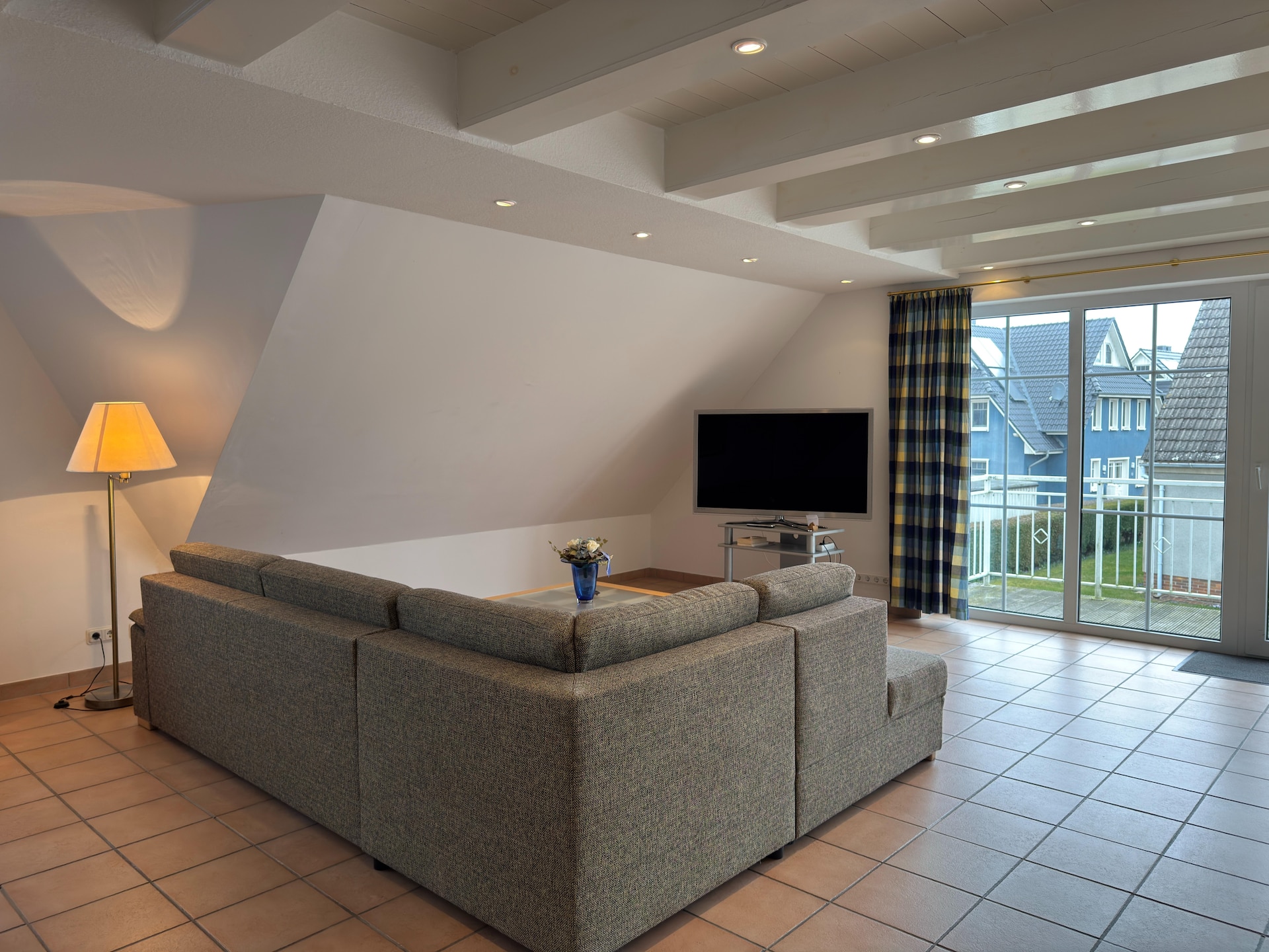 Op 500 m van het strand: ruim appartement in centrum van Zingst - foto 1