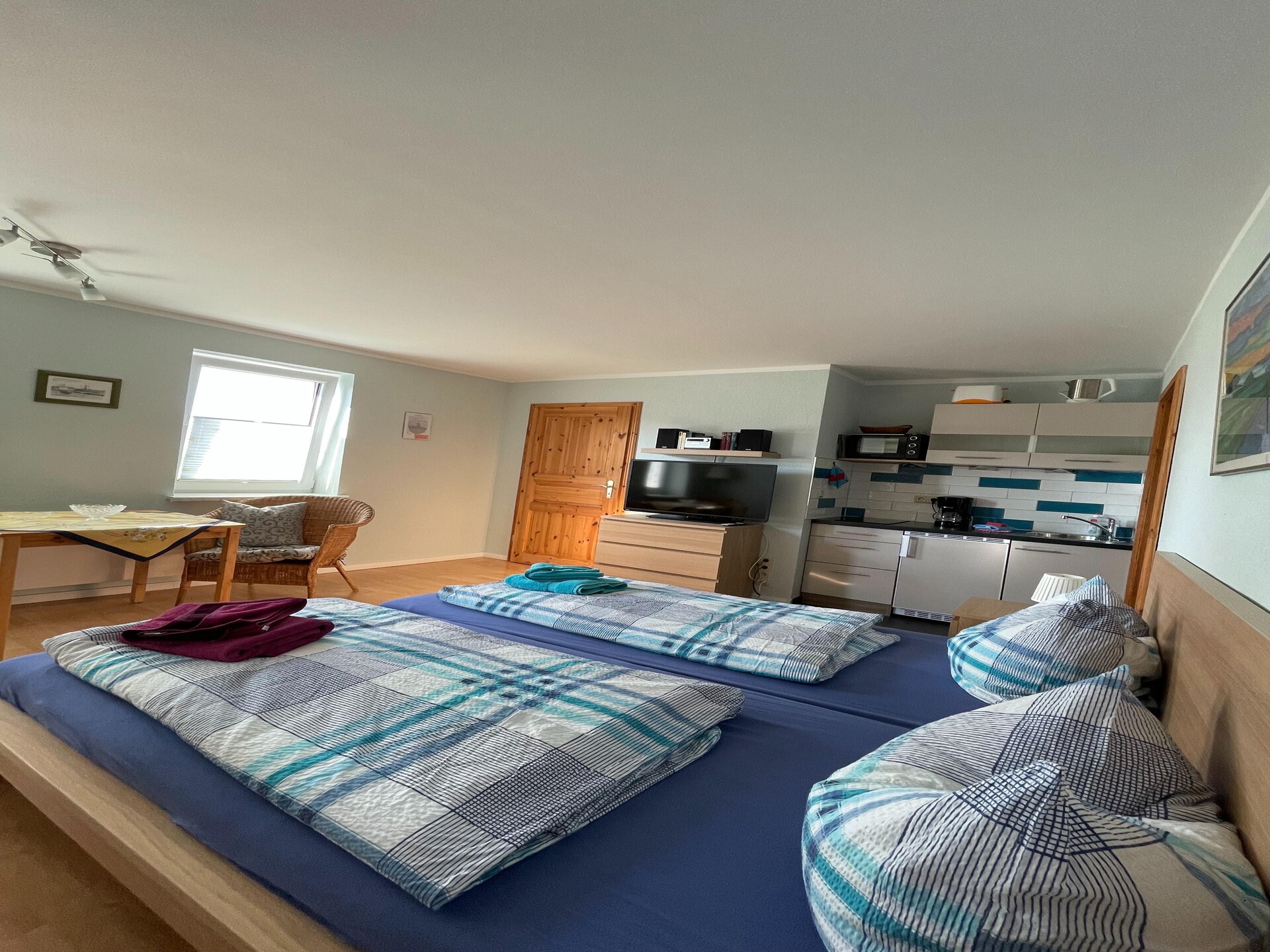 Licht & Ruim Vakantiehuis met Vuurtorenzicht bij Bastorf - foto 11