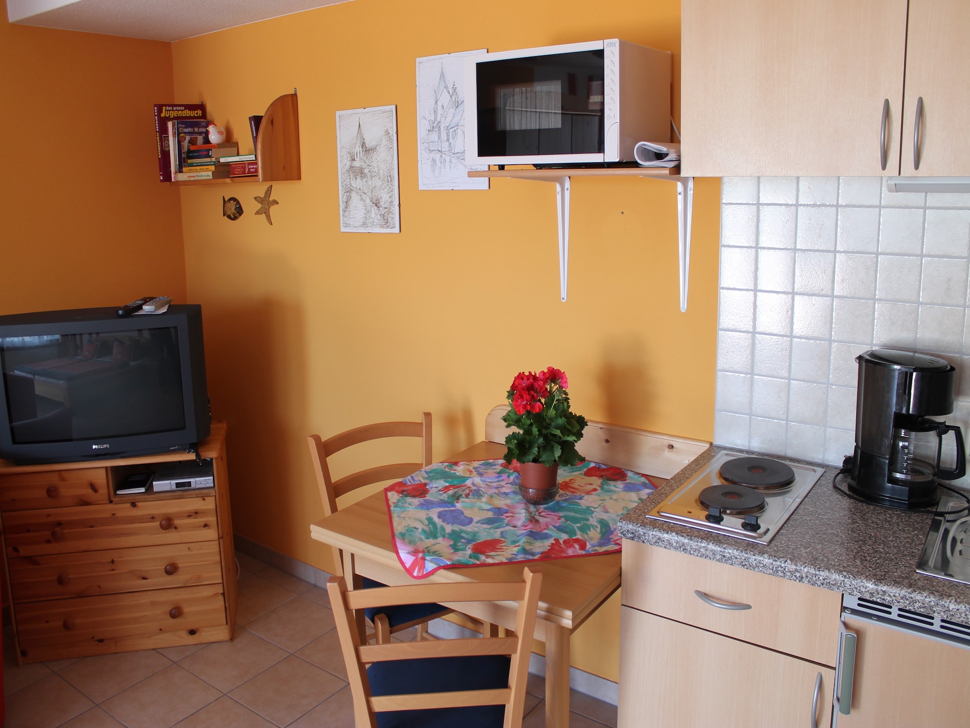 Op 600 m van het strand: Knus appartement in centrum Ostseebad Rerik - foto 9