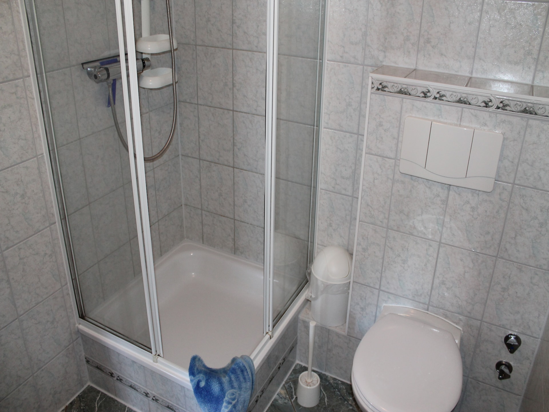 Op 600 m van het strand: Knus appartement in centrum Ostseebad Rerik - foto 12