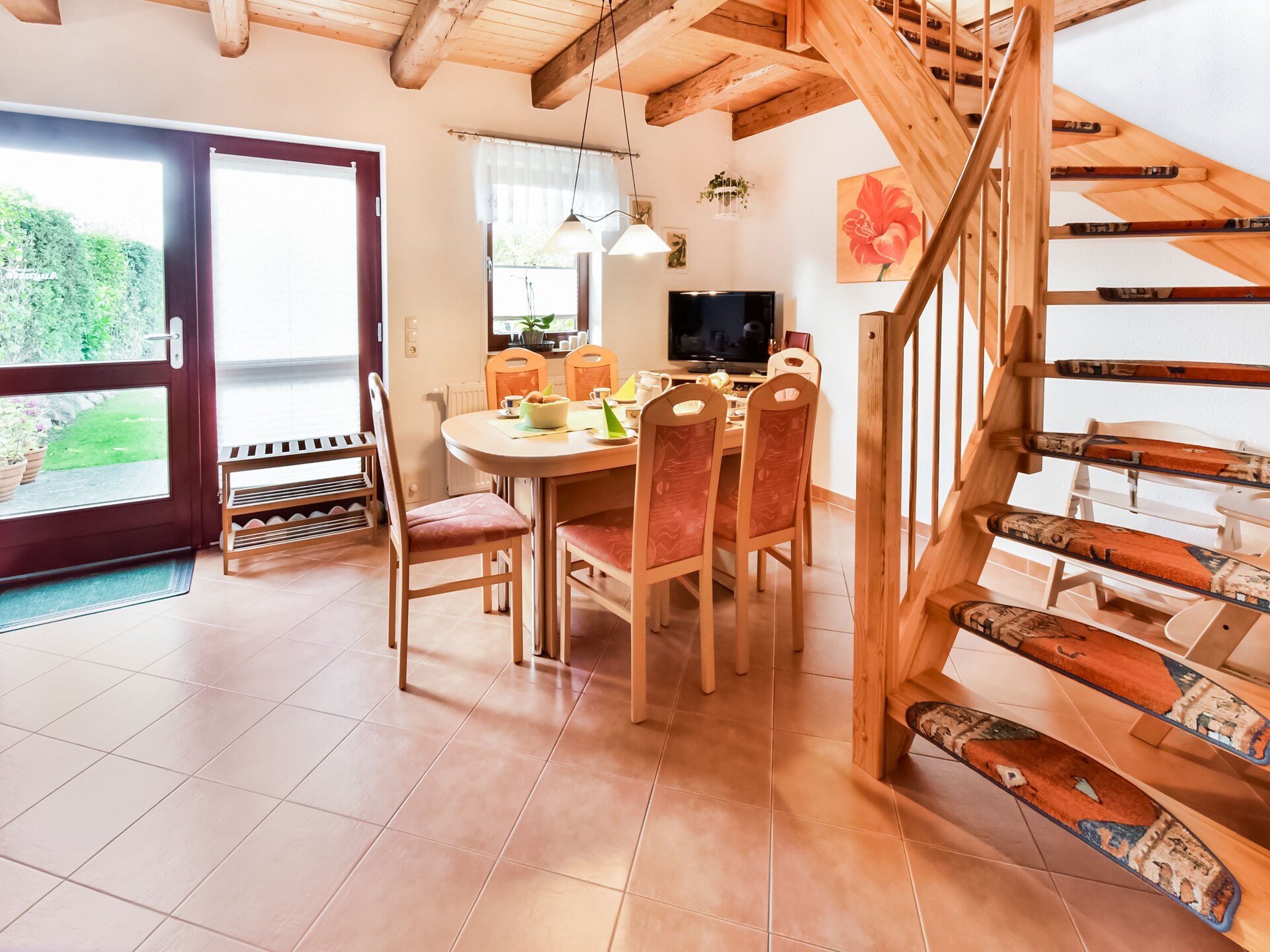 Ruim vakantiehuis met sauna en grote tuin, 4 km van Oostzeestrand - foto 14