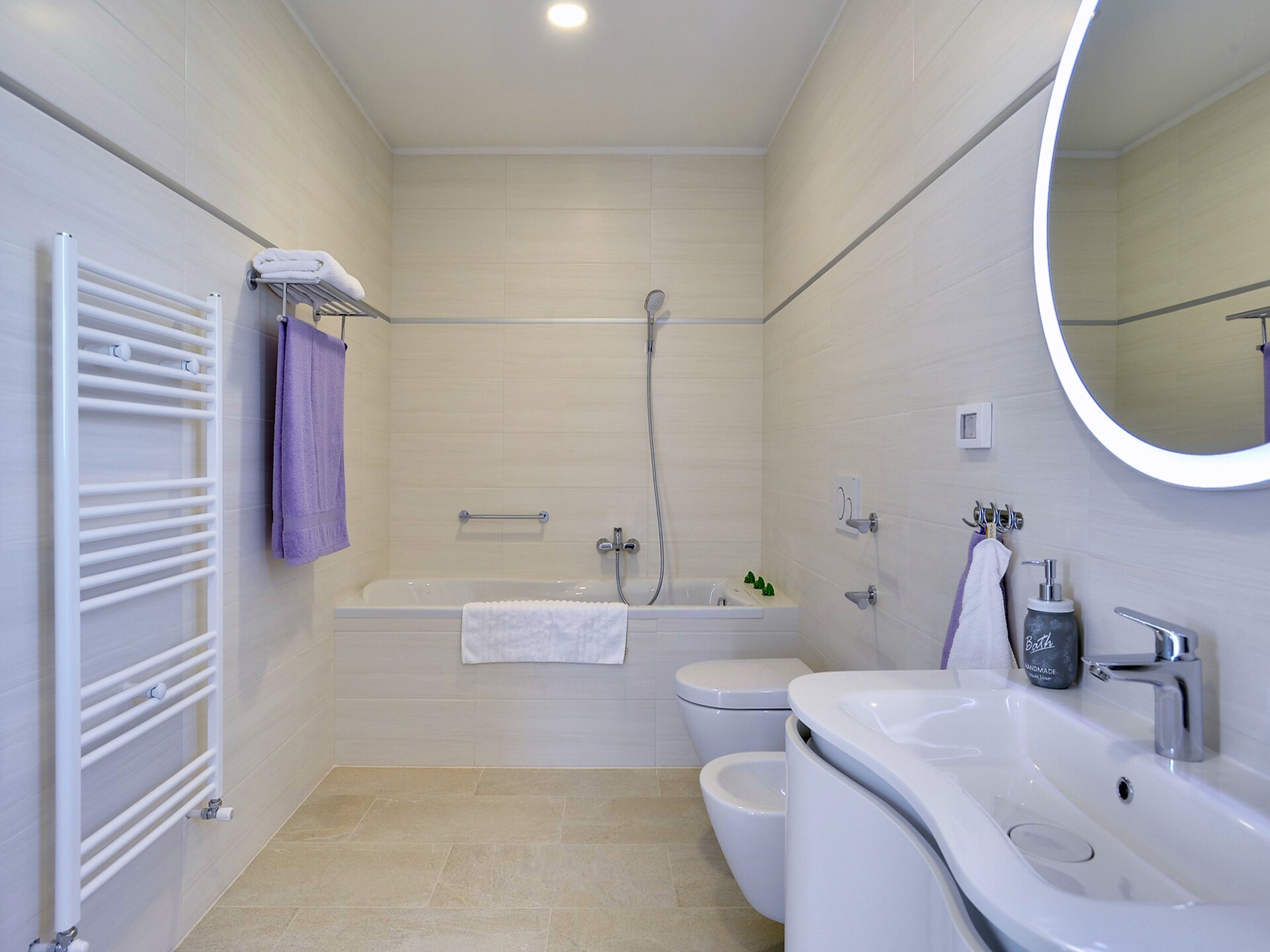 Villa White: Moderne vrijstaande villa met privézwembad en sauna bij Barbariga - foto 36