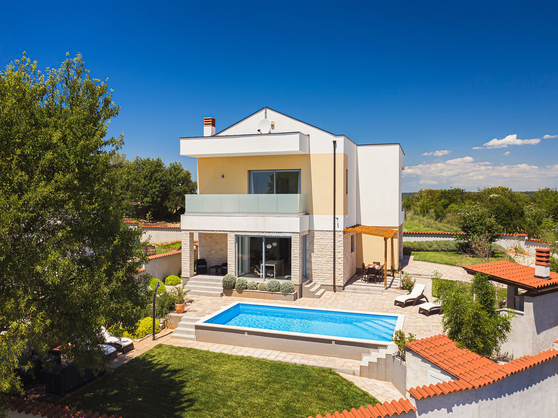 Villa White: Moderne vrijstaande villa met privézwembad en sauna bij Barbariga - foto 19